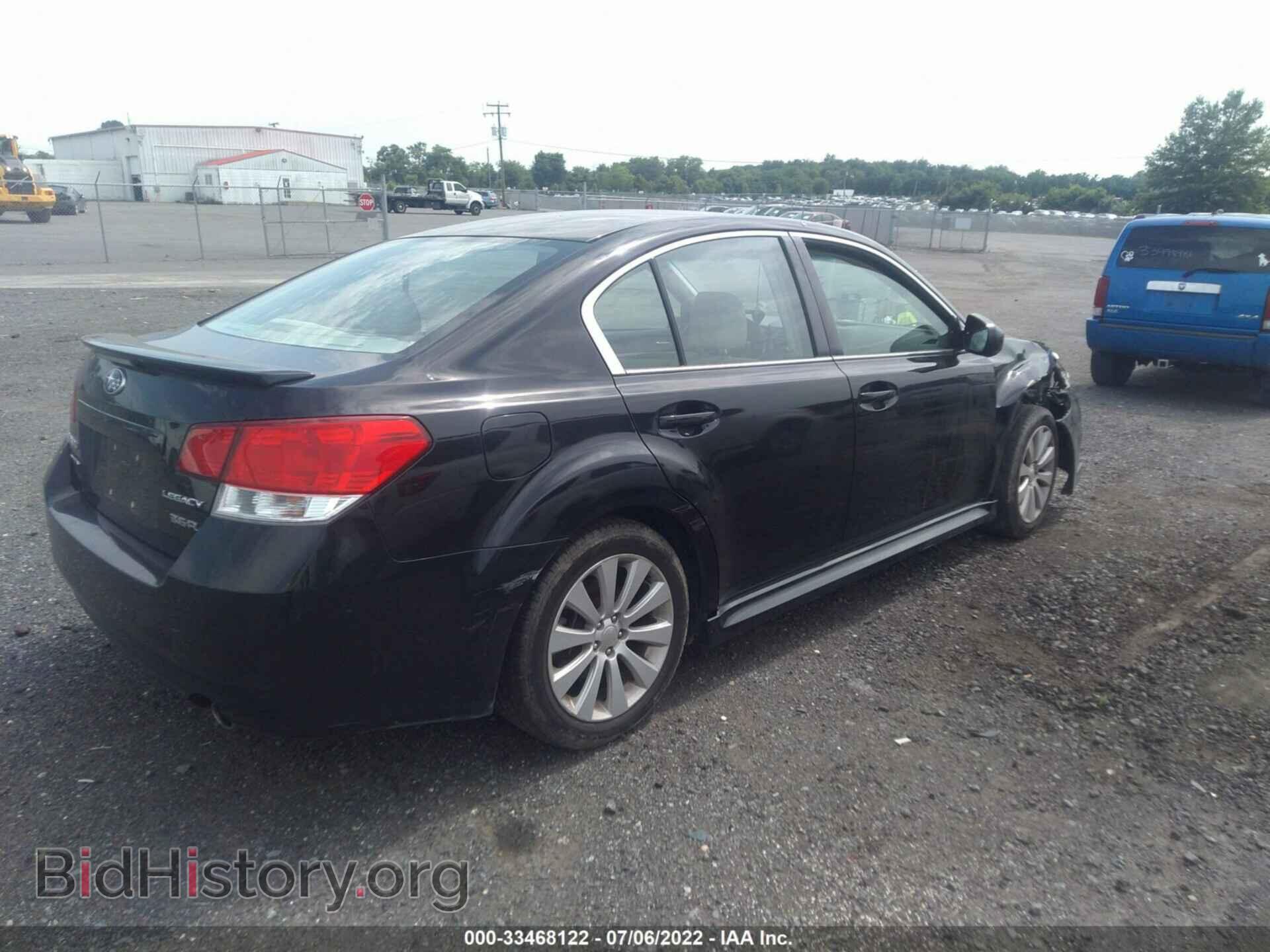 2010 SUBARU LEGACY - VIN: 4S3BMEJ61A2215728 - Photo 4