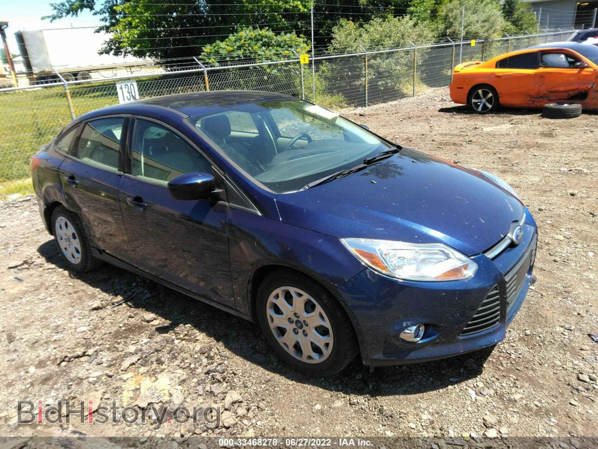 Photo 1FAHP3F29CL128139 - FORD FOCUS 2012