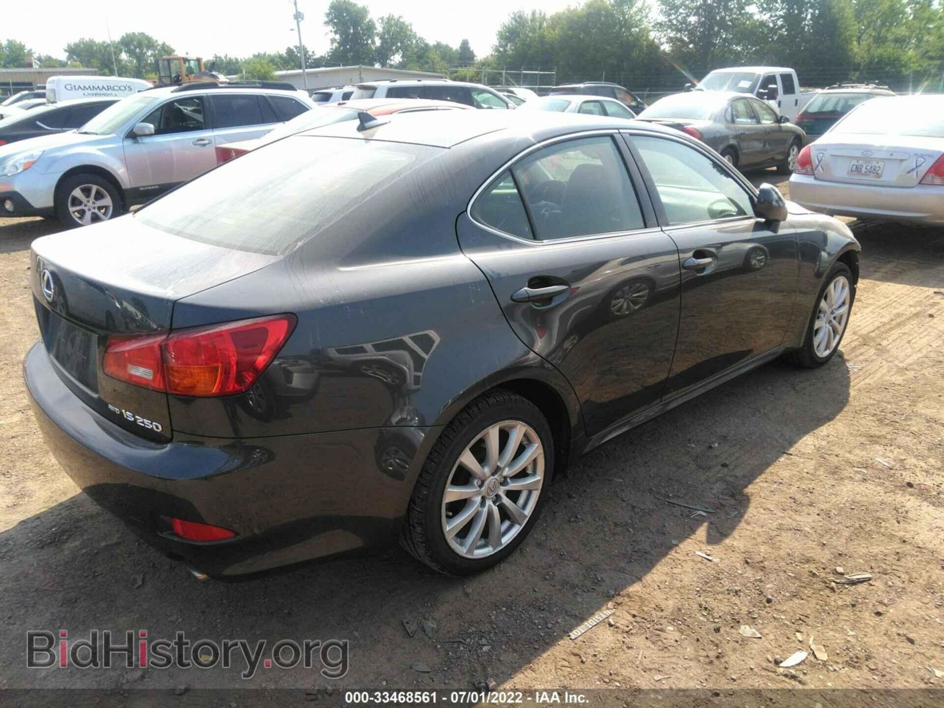 2008 LEXUS IS 250 - VIN: JTHCK262585027607 - Photo 4