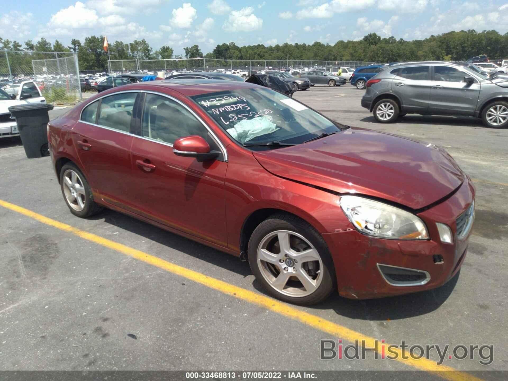 Photo YV1622FS4C2138085 - VOLVO S60 2012