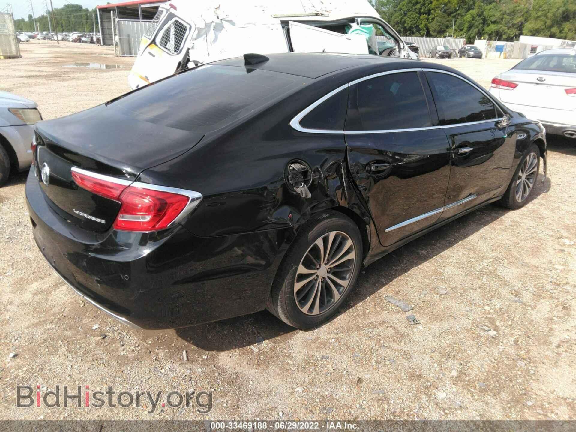 2017 BUICK LACROSSE - VIN: 1G4ZP5SS5HU181076 - Фото 4