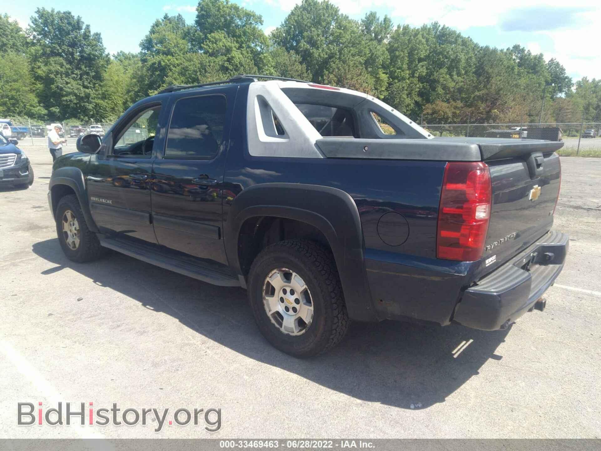 2011 CHEVROLET AVALANCHE - VIN: 3GNTKEE35BG132961 - Фото 3