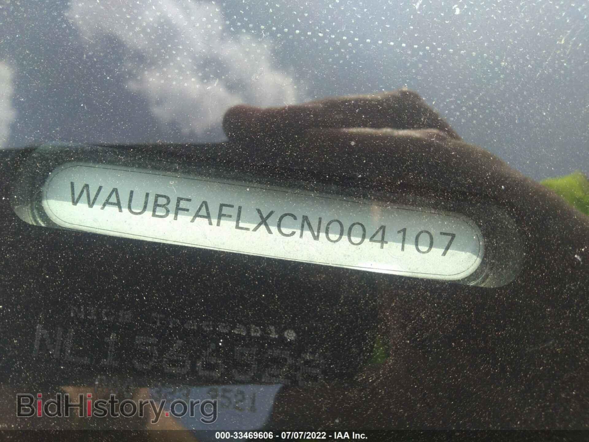 2012 AUDI A4 - VIN: WAUBFAFLXCN004107 - Фото 9