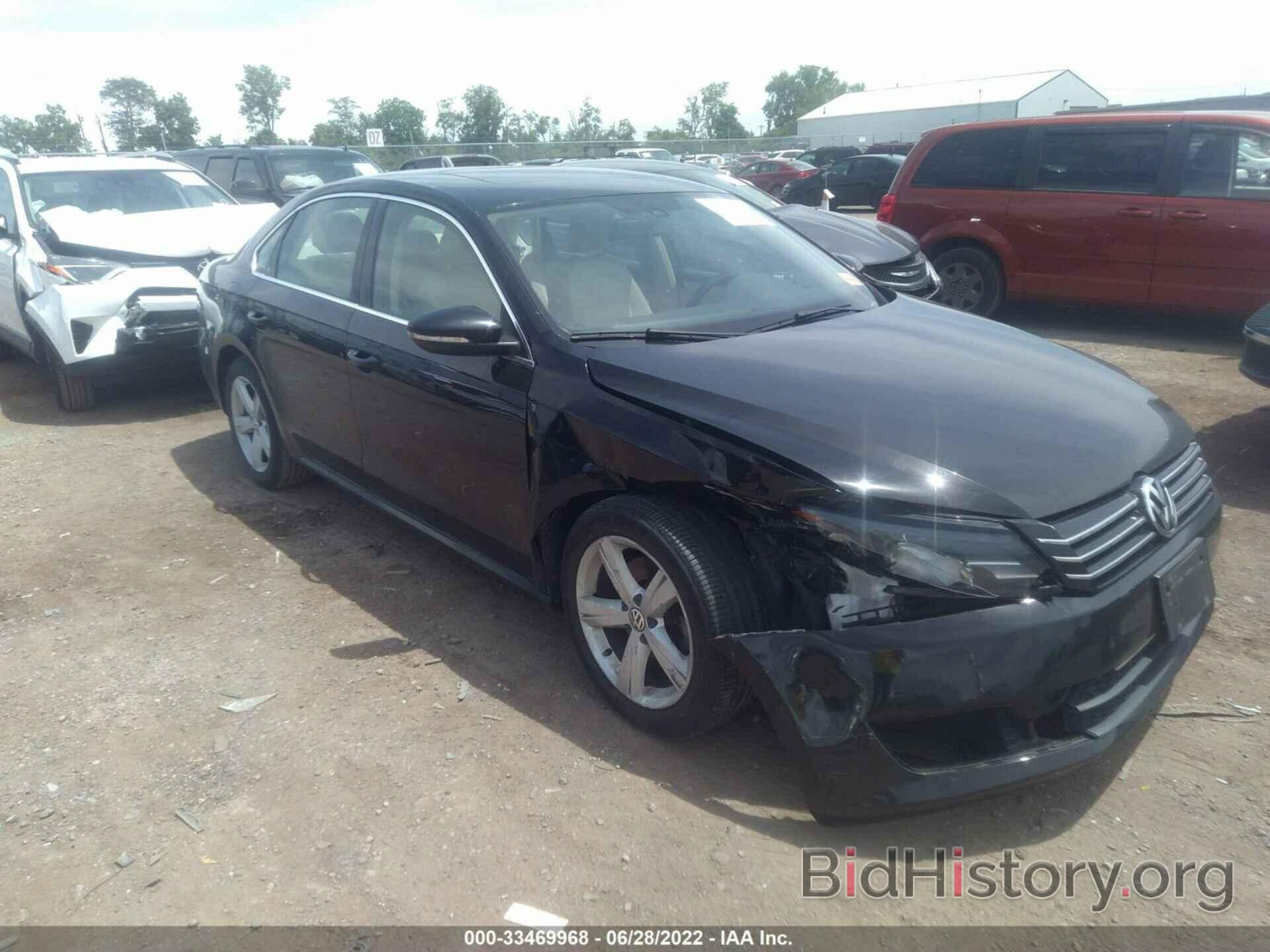 Photo 1VWBP7A39CC068254 - VOLKSWAGEN PASSAT 2012