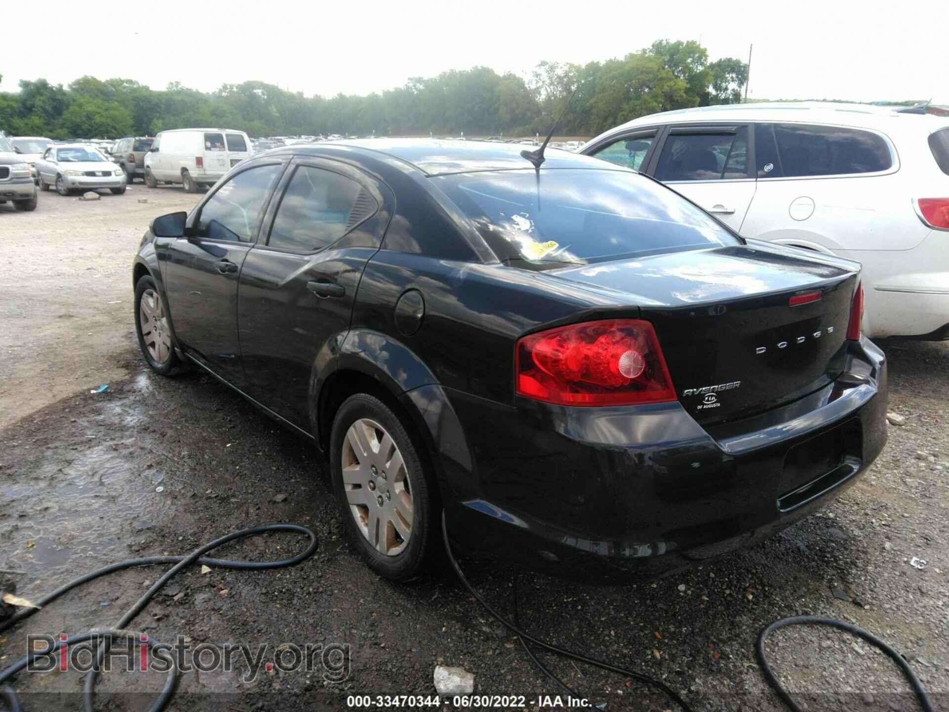 2011 DODGE AVENGER - VIN: 1B3BD4FB1BN523399 - Фото 3