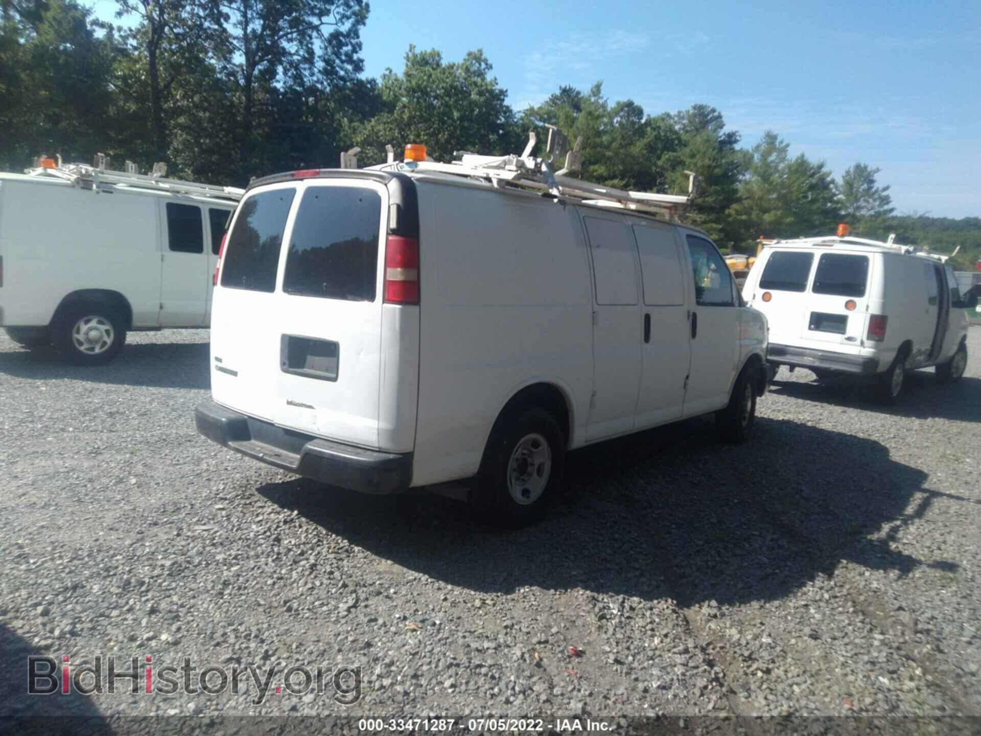 2010 CHEVROLET EXPRESS CARGO VAN - VIN: 1GCZGFBA7A1174249 - Фото 4
