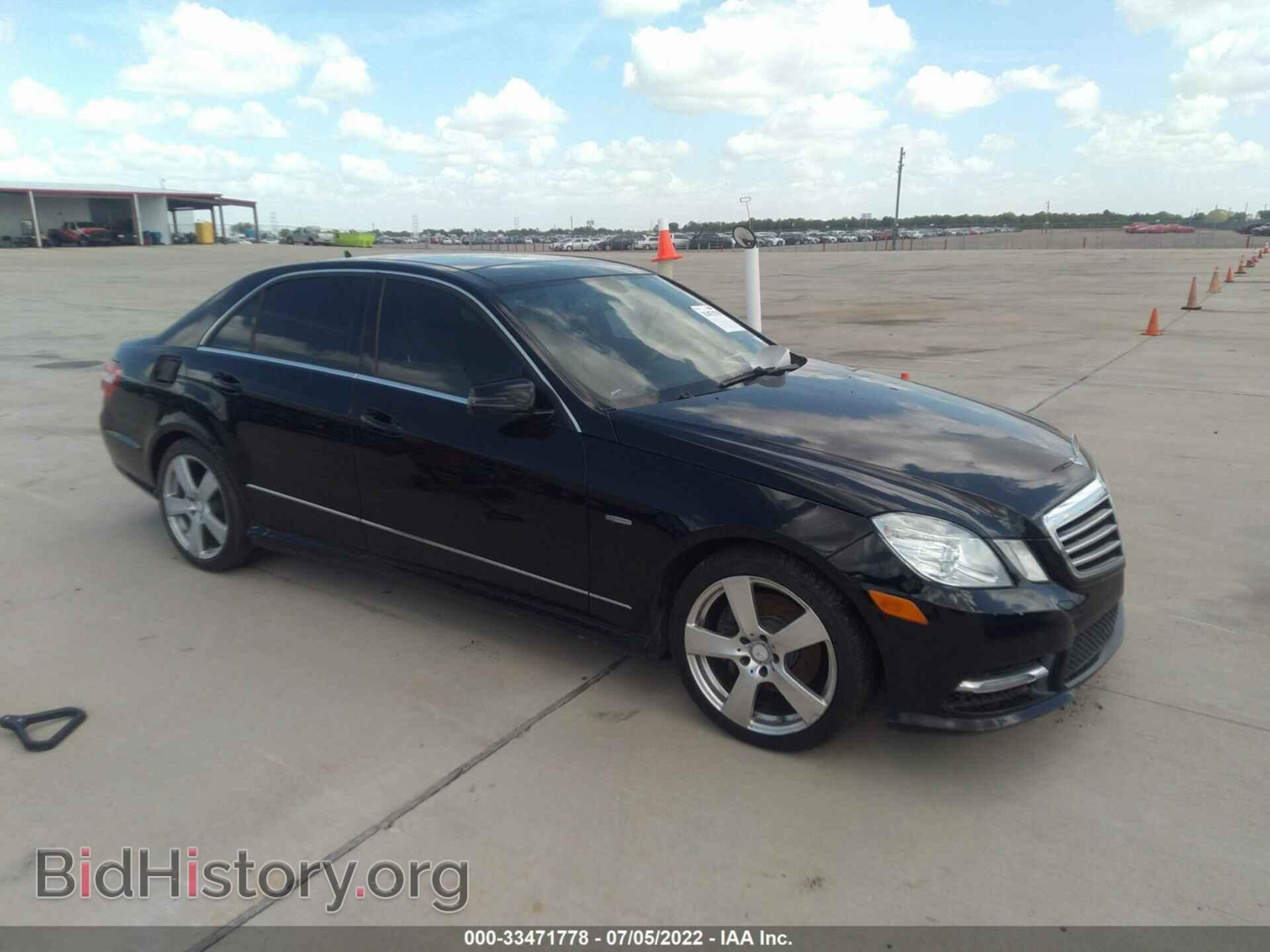 Photo WDDHF8JB5CA568071 - MERCEDES-BENZ E-CLASS 2012