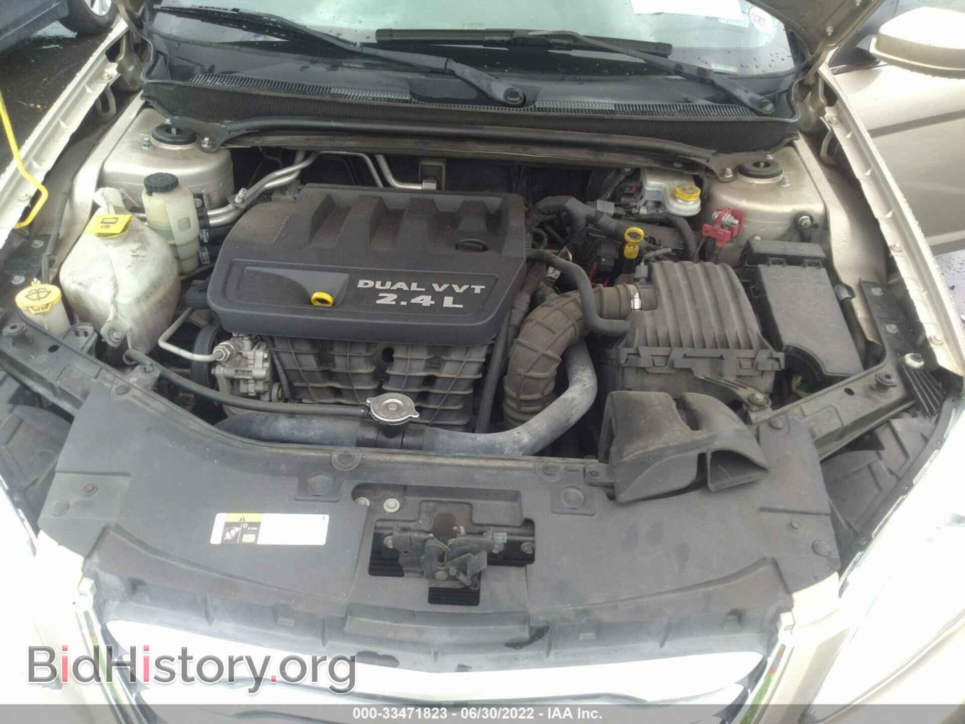 2014 CHRYSLER 200 - VIN: 1C3CCBAB2EN205544 - Фото 10