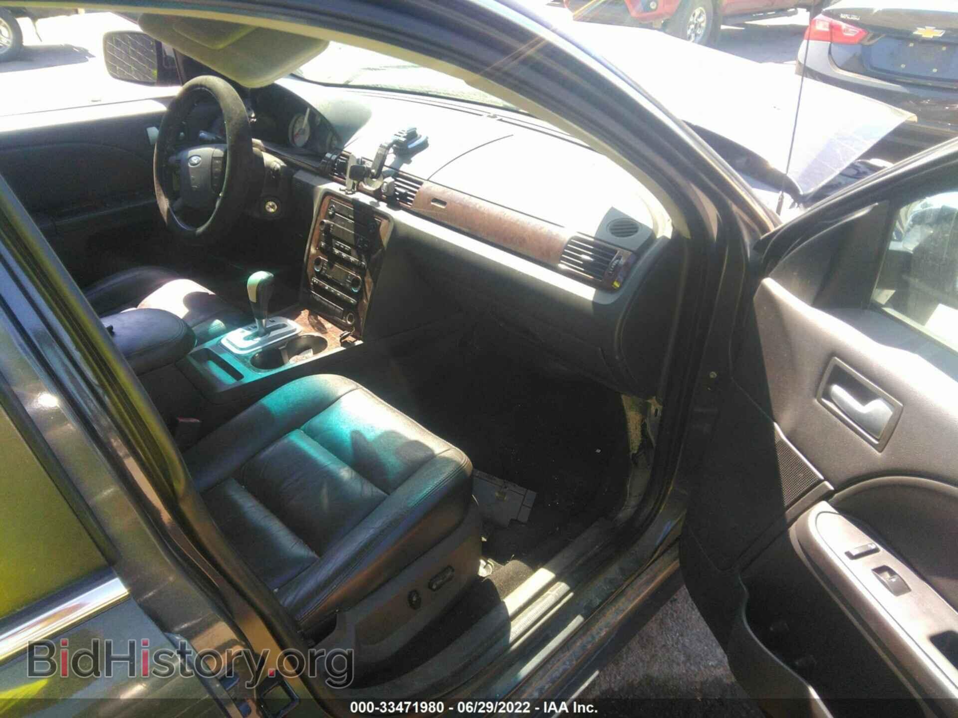 2007 FORD FIVE HUNDRED - VIN: 1FAFP25137G104797 - Фото 5