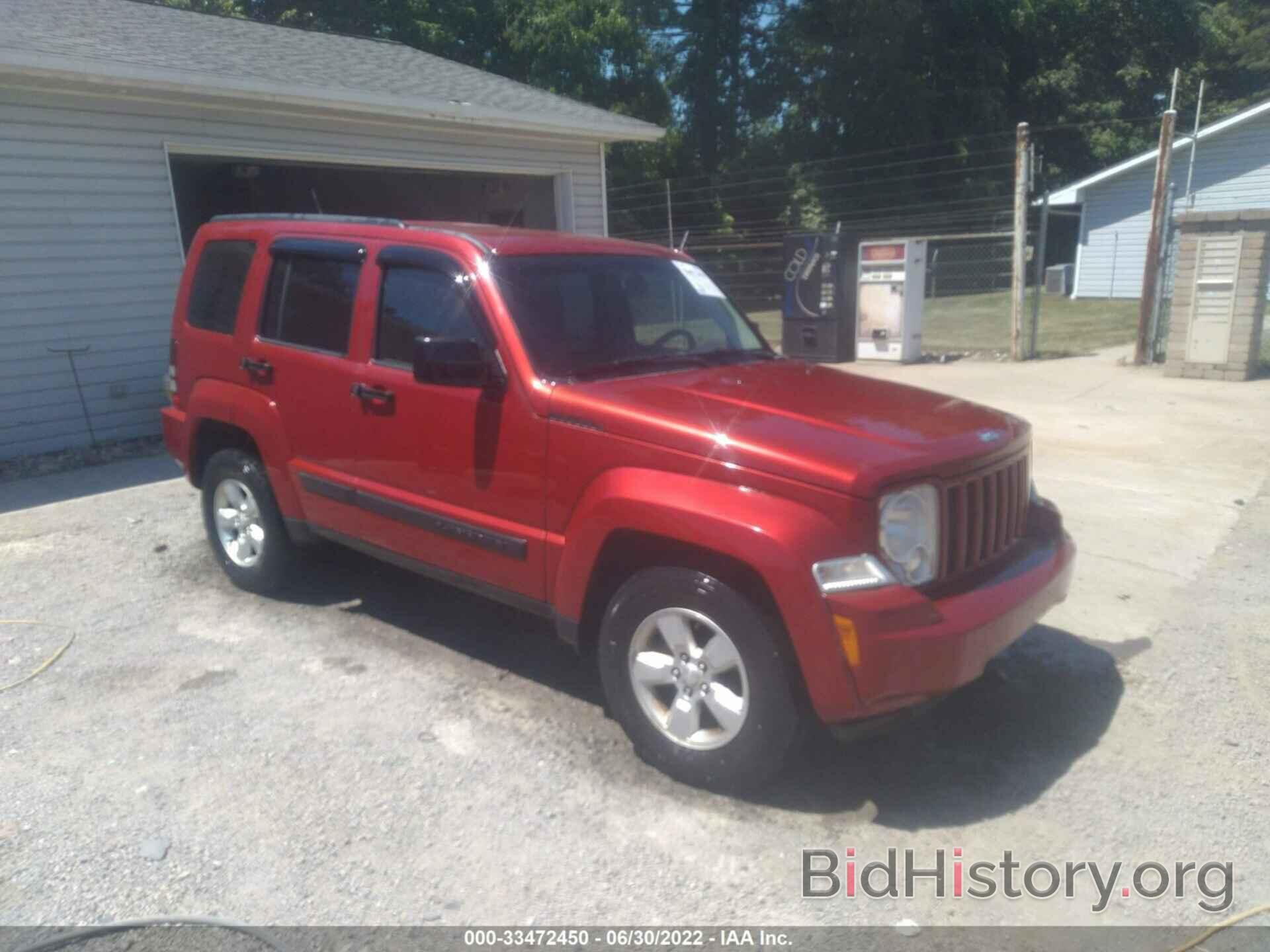 Photo 1J8GN28K19W546536 - JEEP LIBERTY 2009