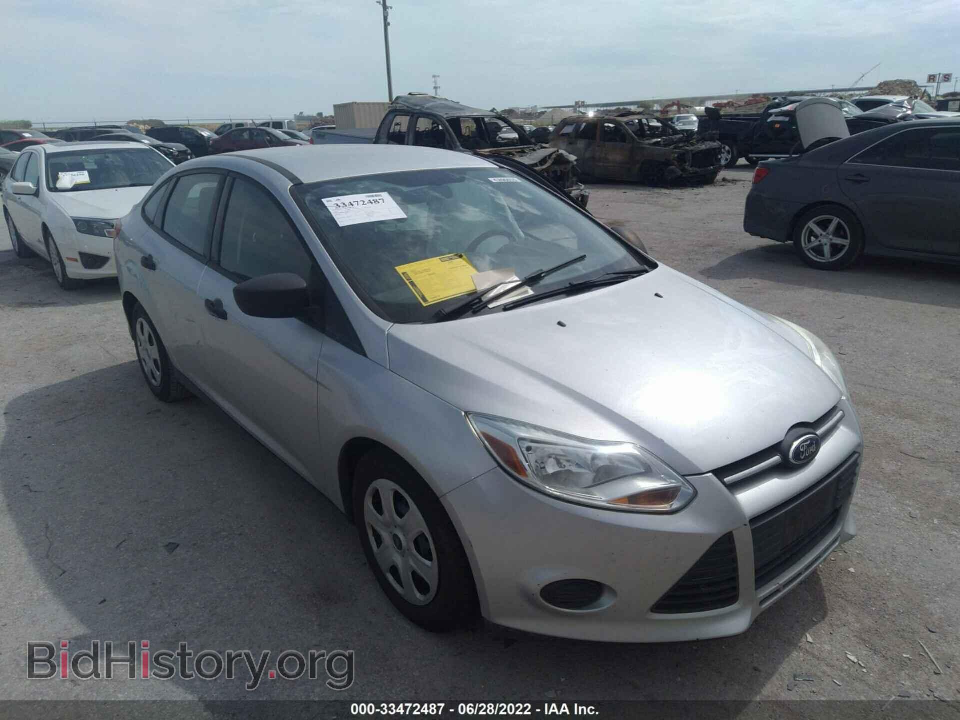 Photo 1FAHP3E20CL435765 - FORD FOCUS 2012