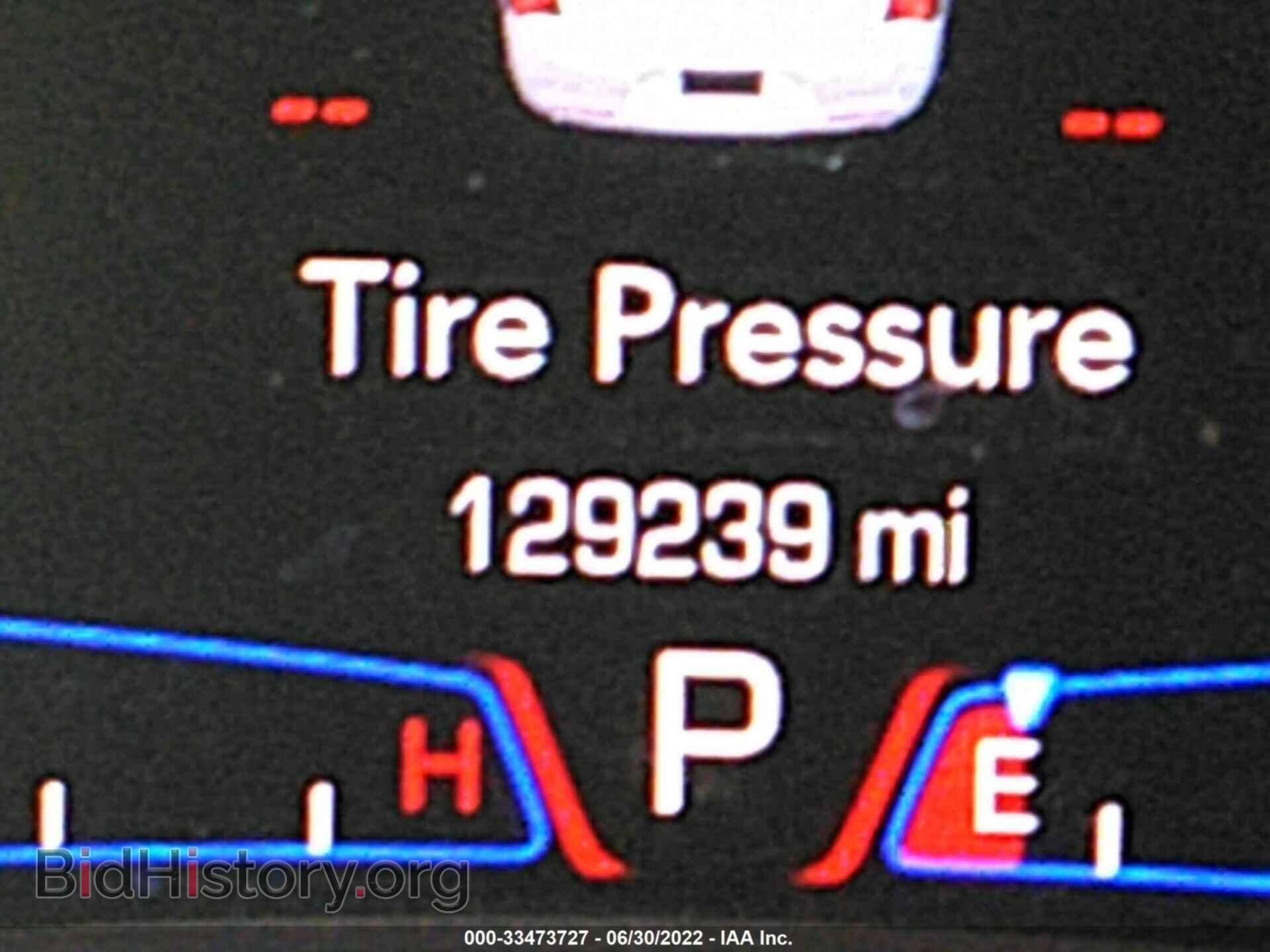 2015 CHRYSLER 300 - VIN: 2C3CCAGG1FH831254 - Фото 7