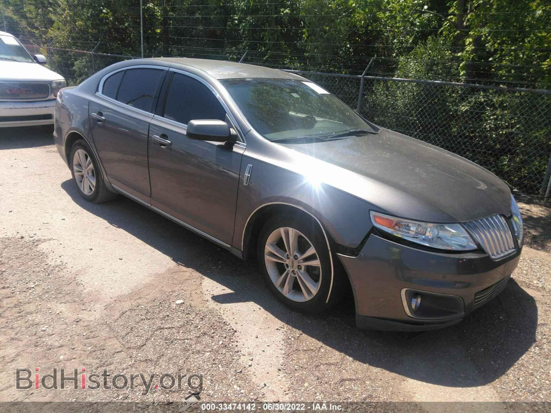 Photo 1LNHL9DR9BG606328 - LINCOLN MKS 2011