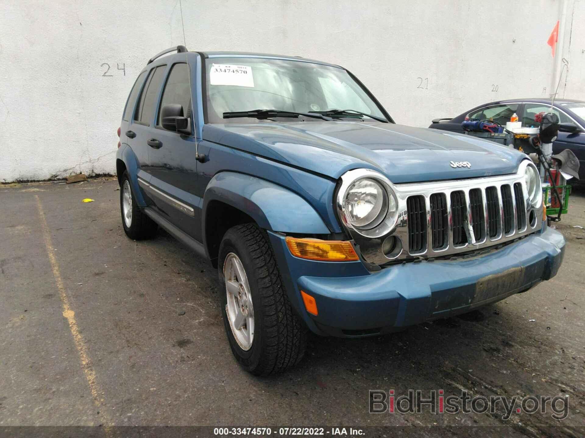 Photo 1J4GK58K96W195169 - JEEP LIBERTY 2006