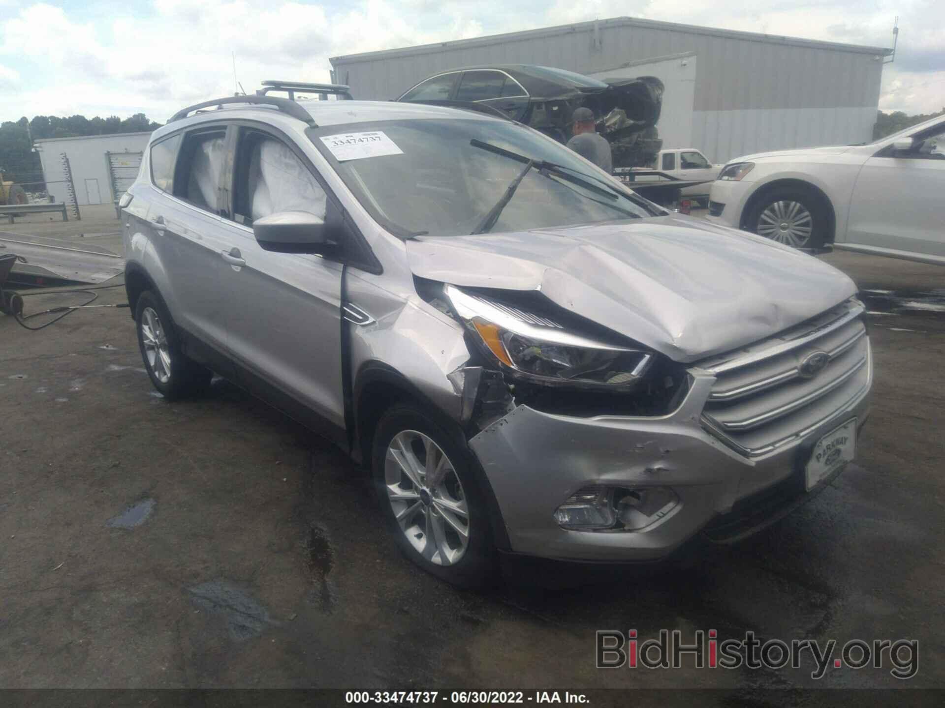 Photo 1FMCU0GD1JUD00226 - FORD ESCAPE 2018