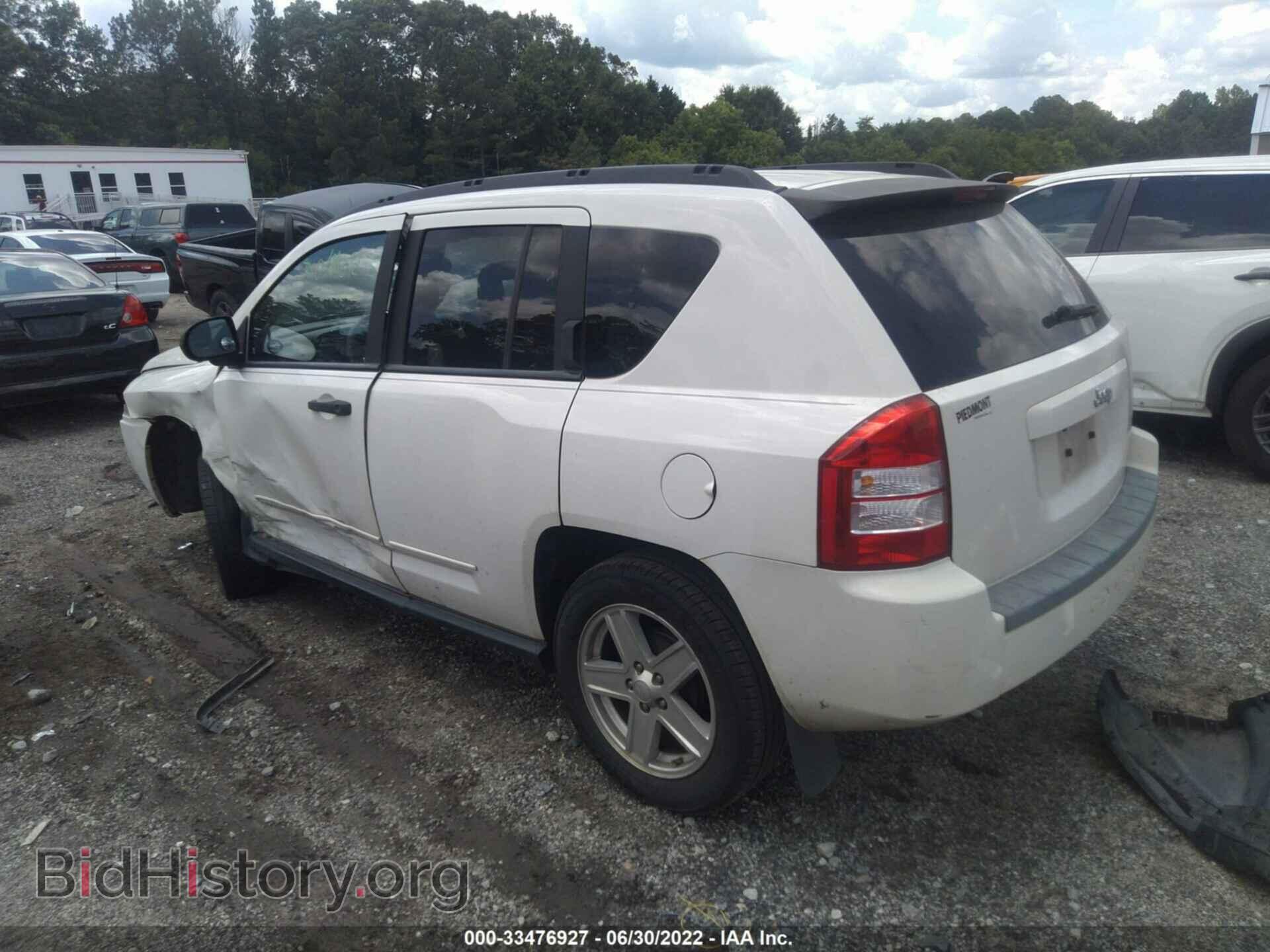2008 JEEP COMPASS - VIN: 1J8FT47W28D734963 - Фото 3