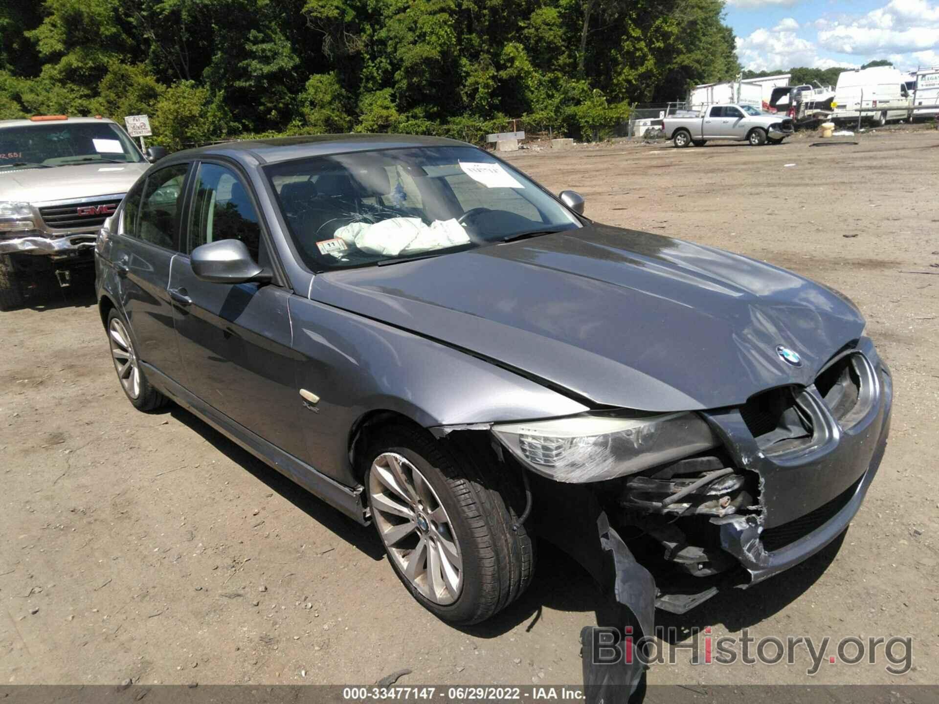 Photo WBAPK5G59BNN31532 - BMW 3 SERIES 2011