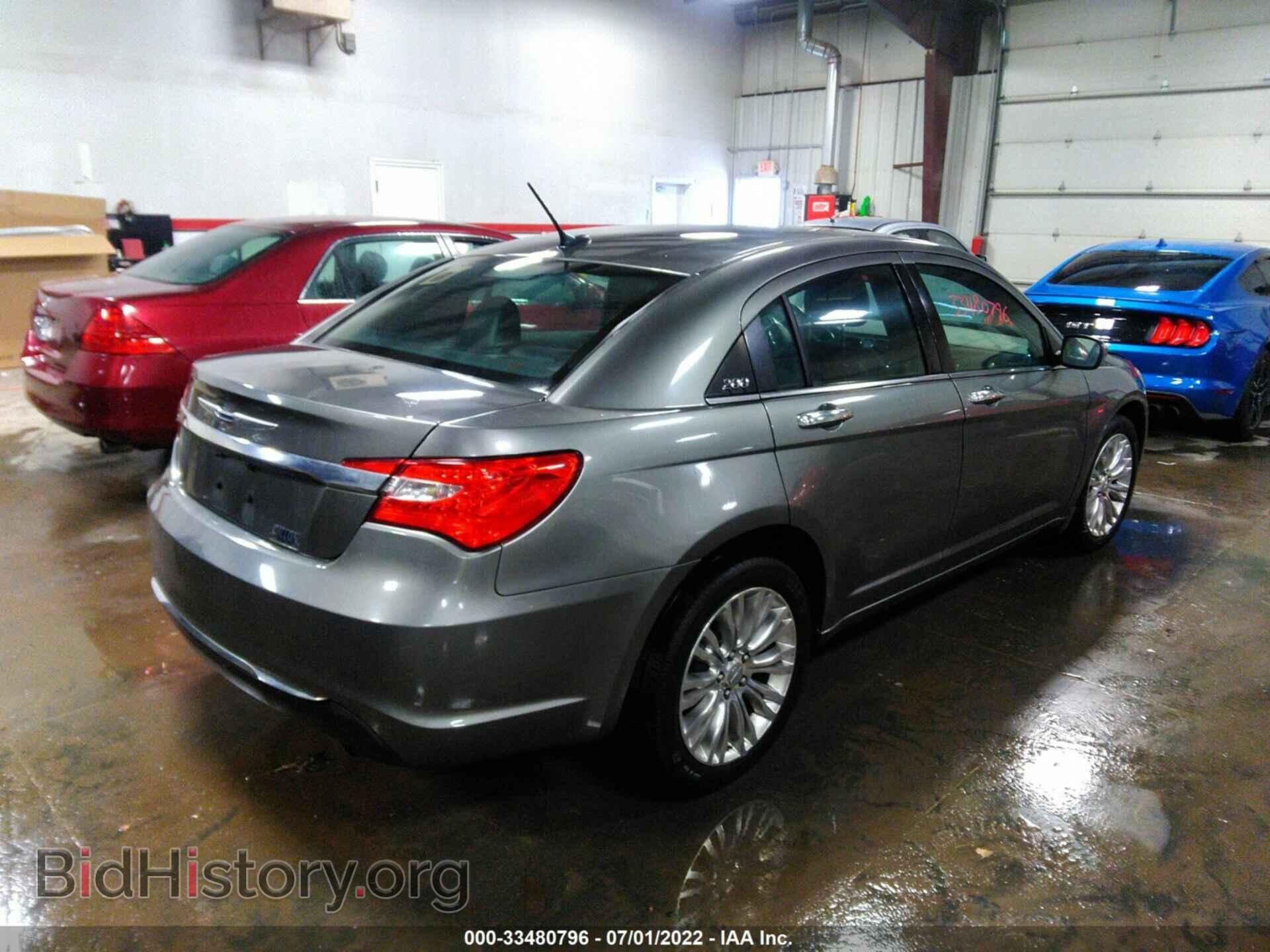 2012 CHRYSLER 200 - VIN: 1C3CCBCB0CN268099 - Photo 4