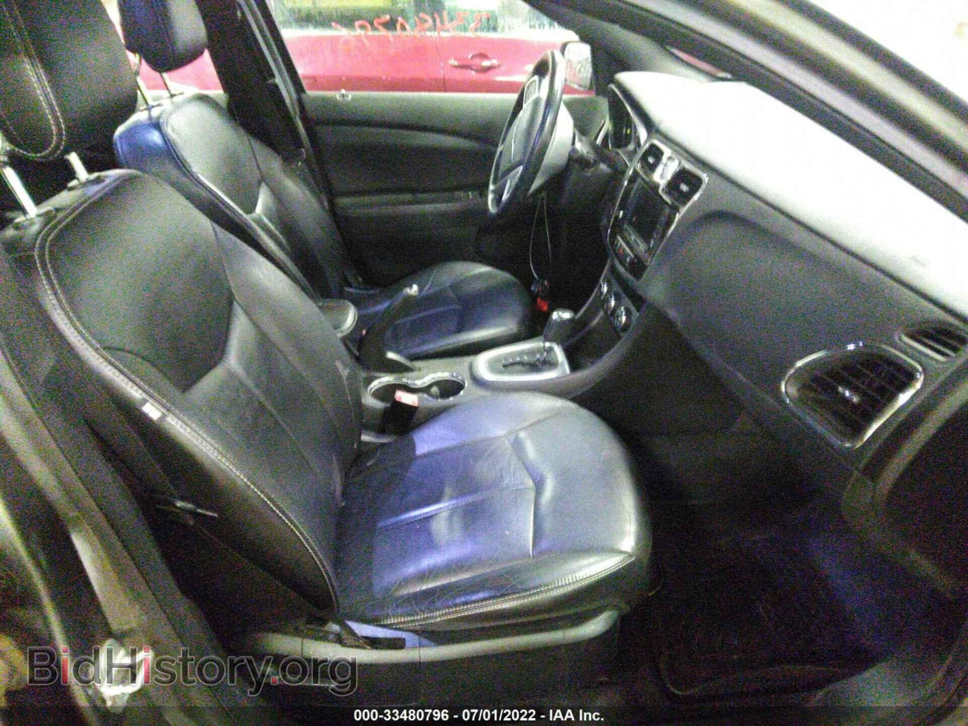 2012 CHRYSLER 200 - VIN: 1C3CCBCB0CN268099 - Photo 5