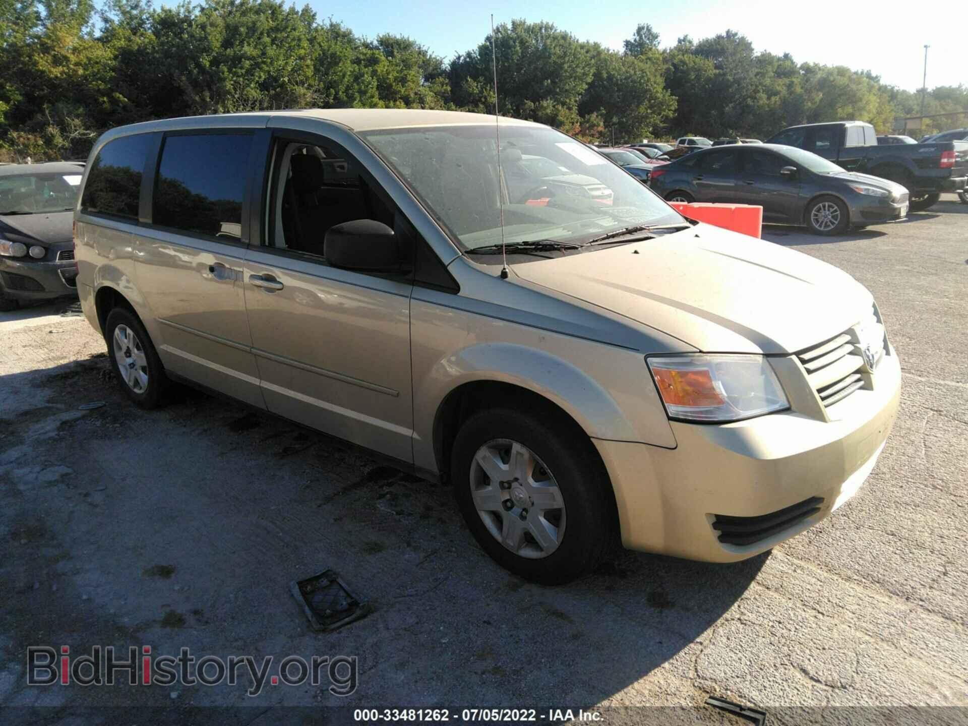 Photo 2D4RN4DE3AR207367 - DODGE GRAND CARAVAN 2010