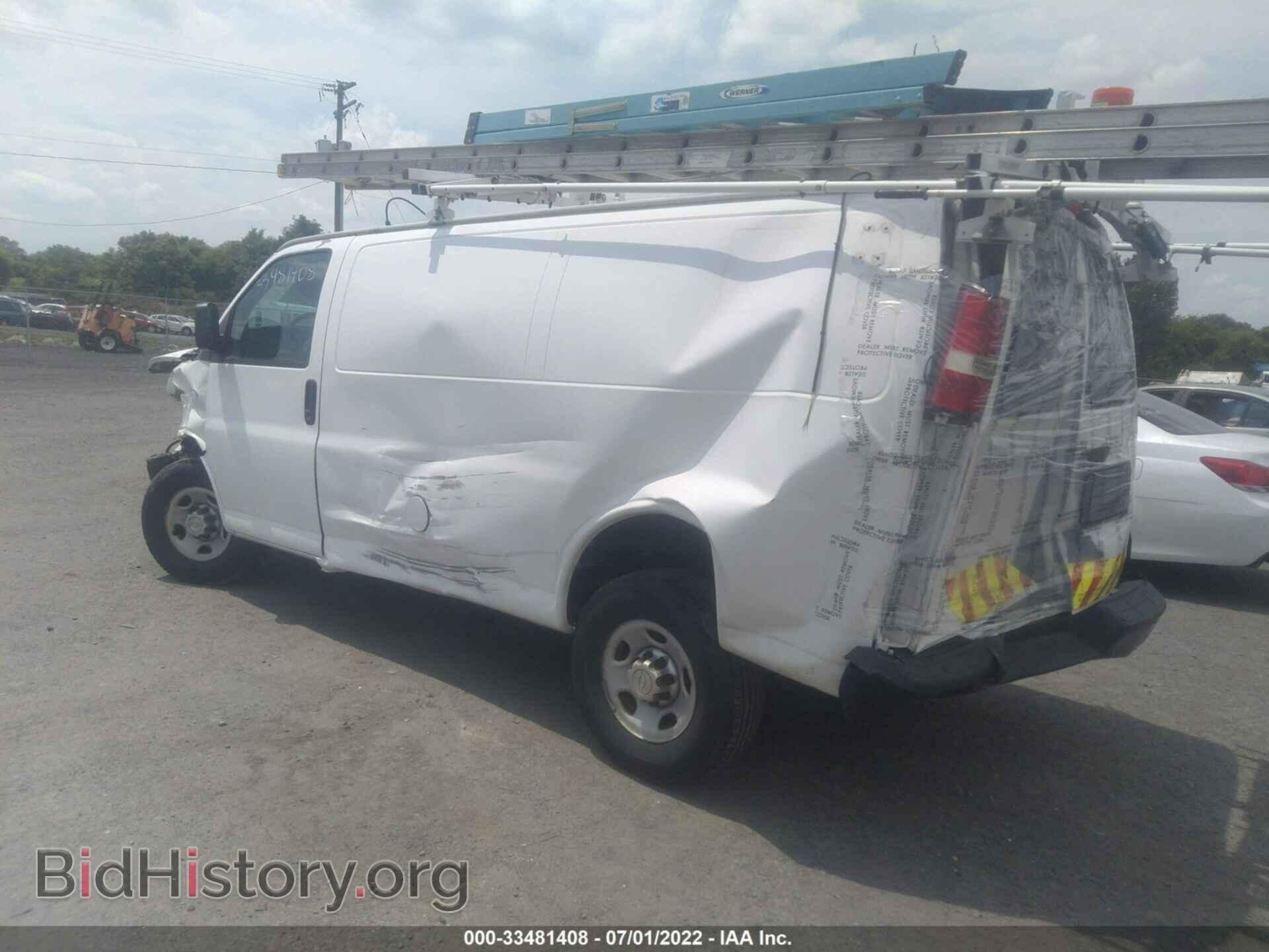 2010 CHEVROLET EXPRESS CARGO VAN - VIN: 1GCZGFBGXA1130136 - Фото 3