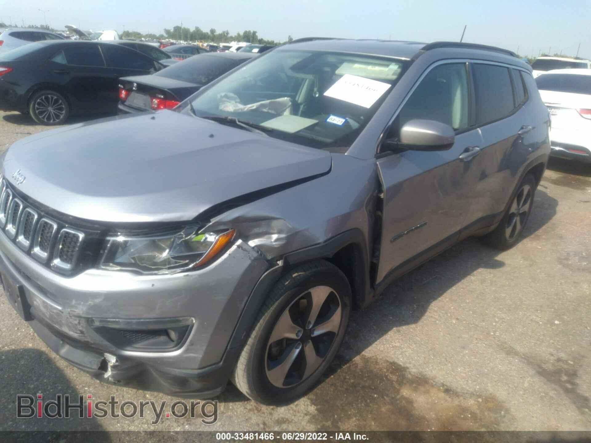 2018 JEEP COMPASS - VIN: 3C4NJCBB4JT137370 - Фото 2