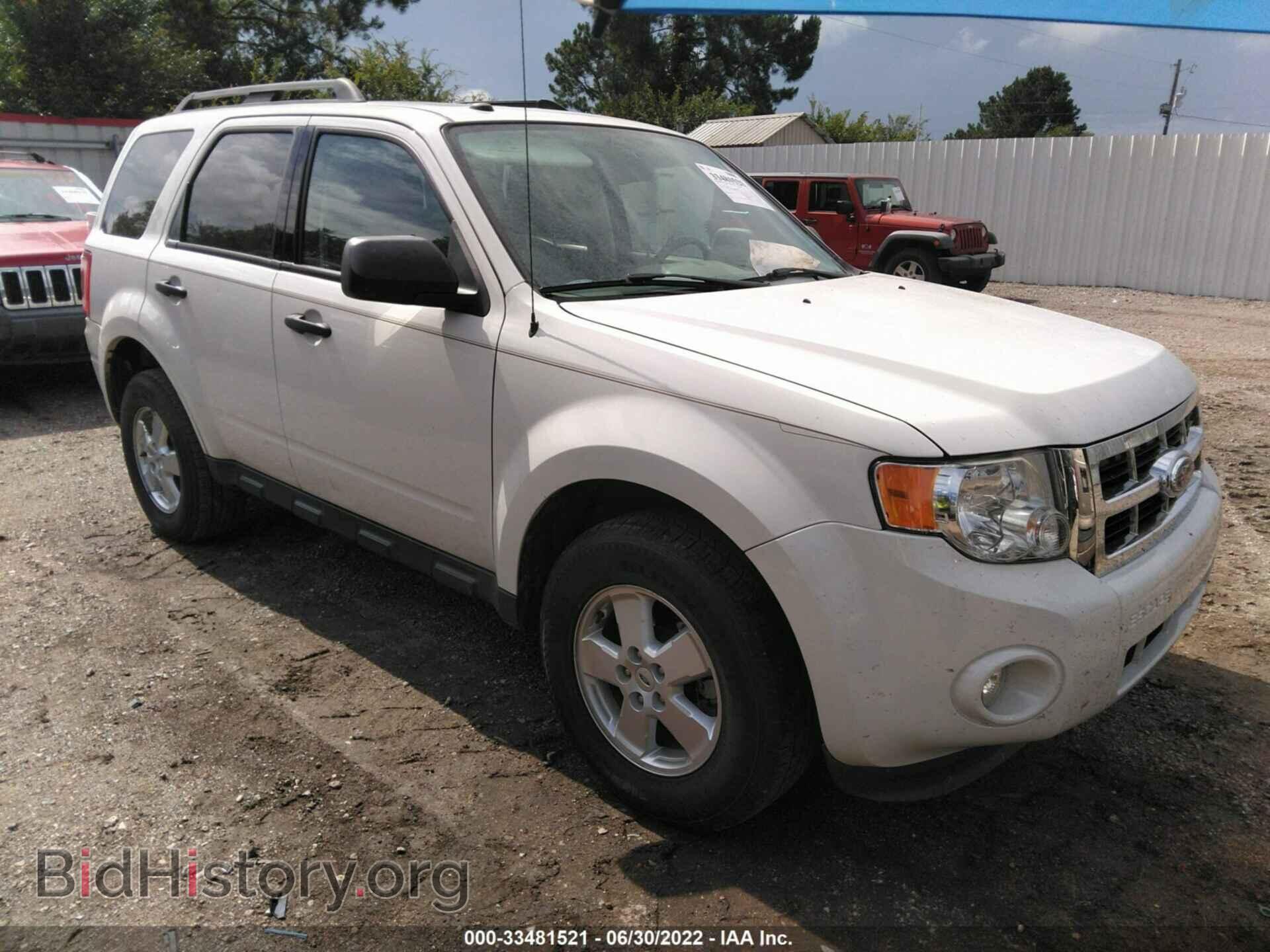 Фотография 1FMCU0D75BKB19321 - FORD ESCAPE 2011