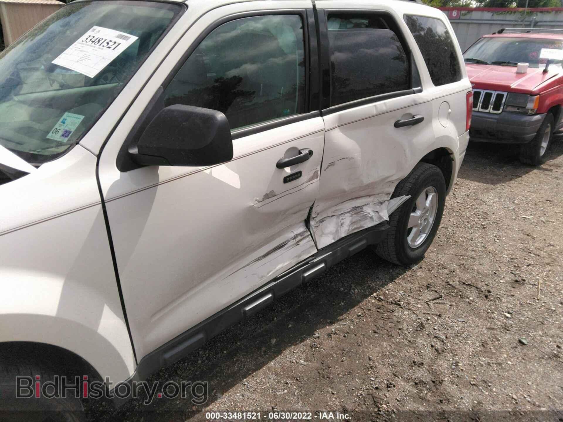 2011 FORD ESCAPE - VIN: 1FMCU0D75BKB19321 - Photo 6