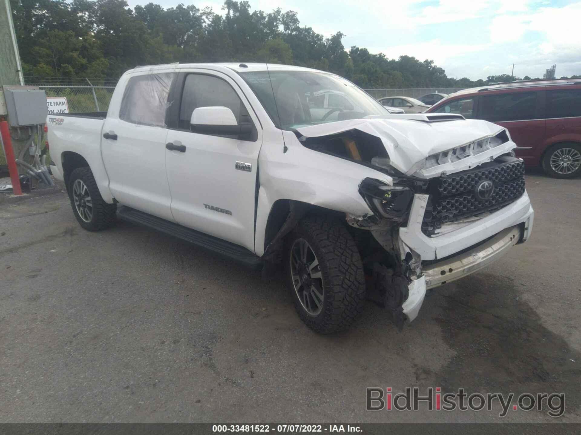 Photo 5TFDW5F1XKX848846 - TOYOTA TUNDRA 4WD 2019