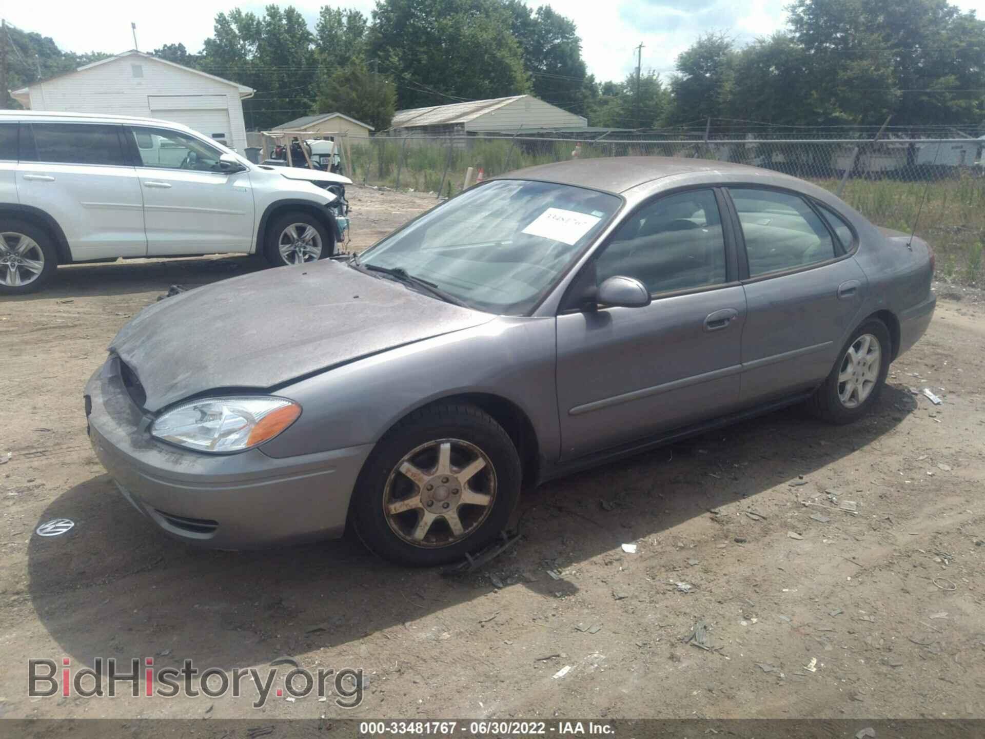 2007 FORD TAURUS - VIN: 1FAHP56UX7A173637 - Фото 2