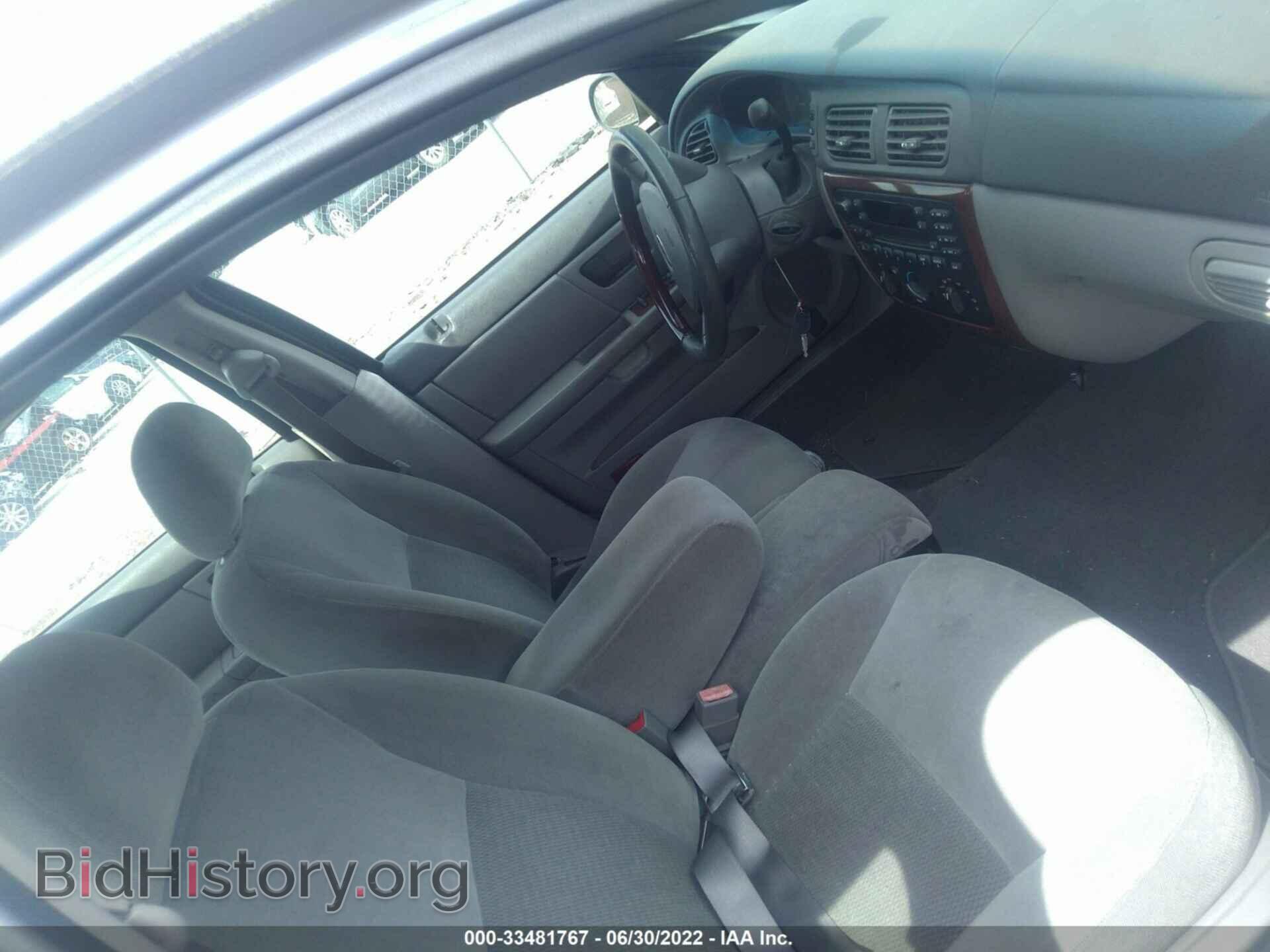 2007 FORD TAURUS - VIN: 1FAHP56UX7A173637 - Фото 5