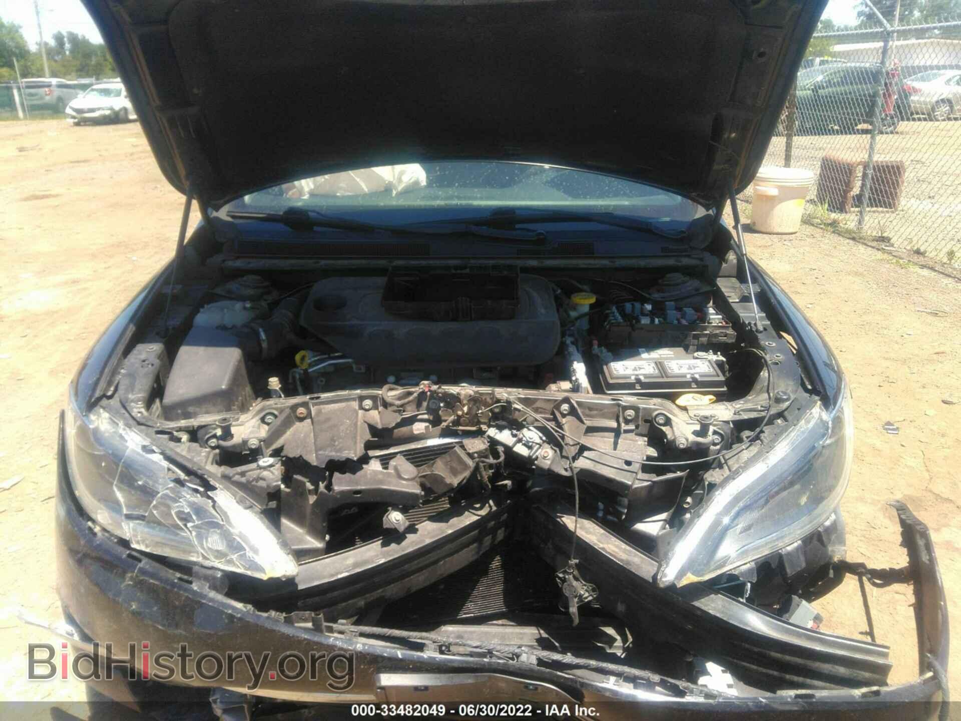 2015 CHRYSLER 200 - VIN: 1C3CCCAB9FN636129 - Фото 10