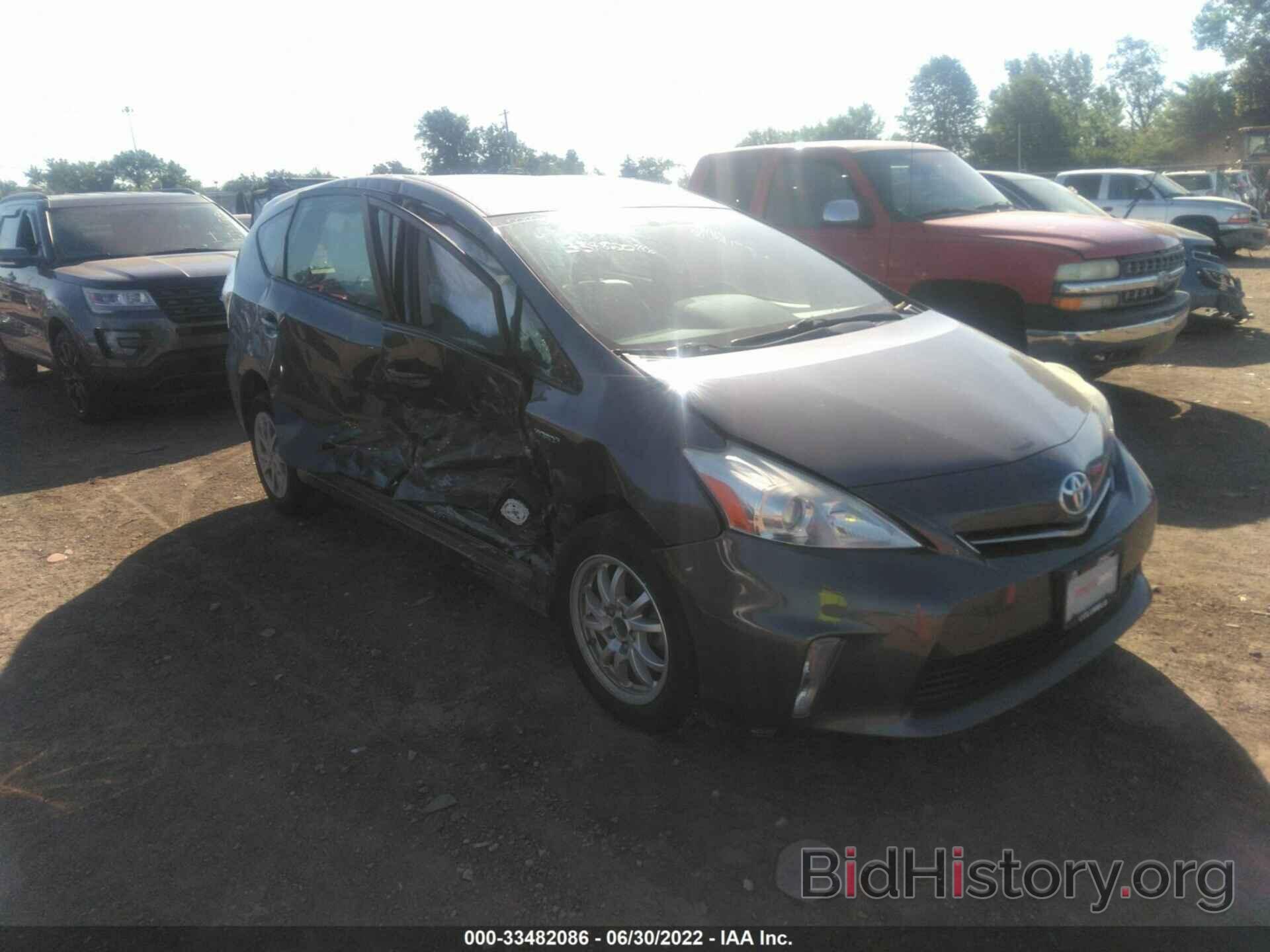 Photo JTDZN3EU1C3031637 - TOYOTA PRIUS V 2012