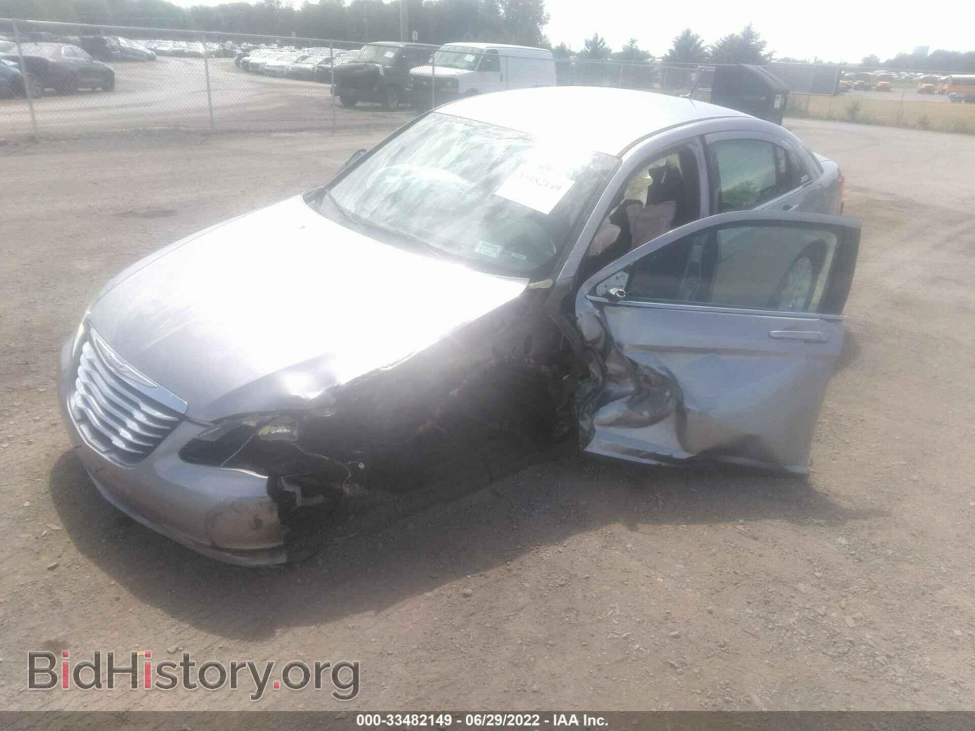 2013 CHRYSLER 200 - VIN: 1C3CCBBB7DN542160 - Фото 2