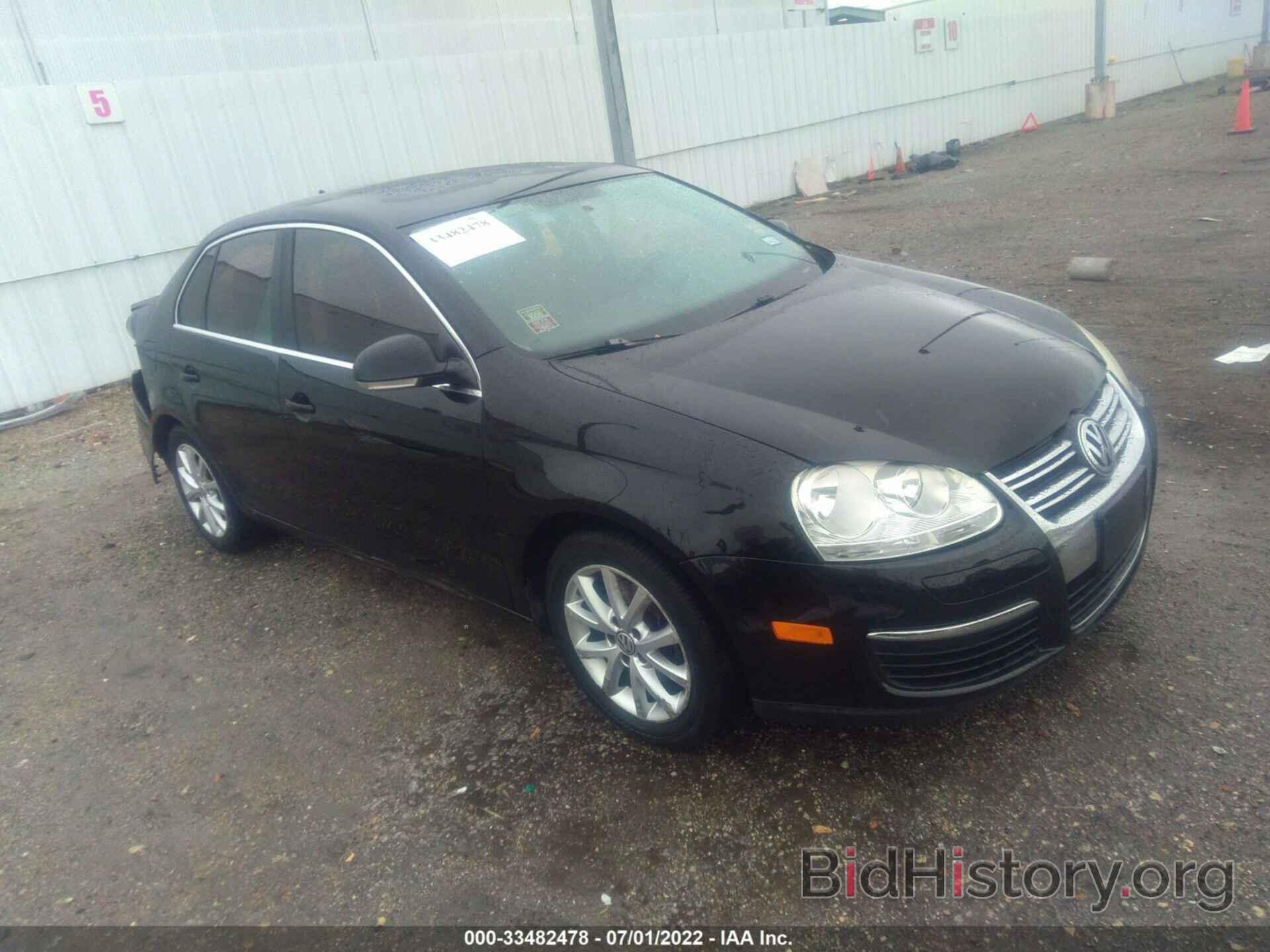 Photo 3VWRX7AJ3AM008317 - VOLKSWAGEN JETTA SEDAN 2010