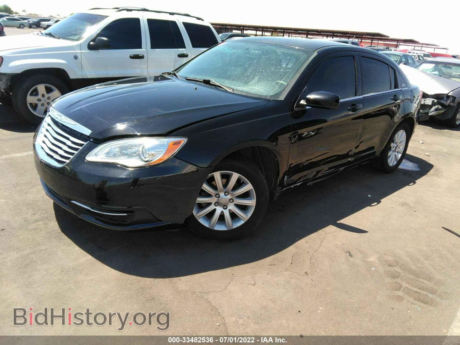 2013 CHRYSLER 200 - VIN: 1C3CCBBB9DN539020 - Фото 2