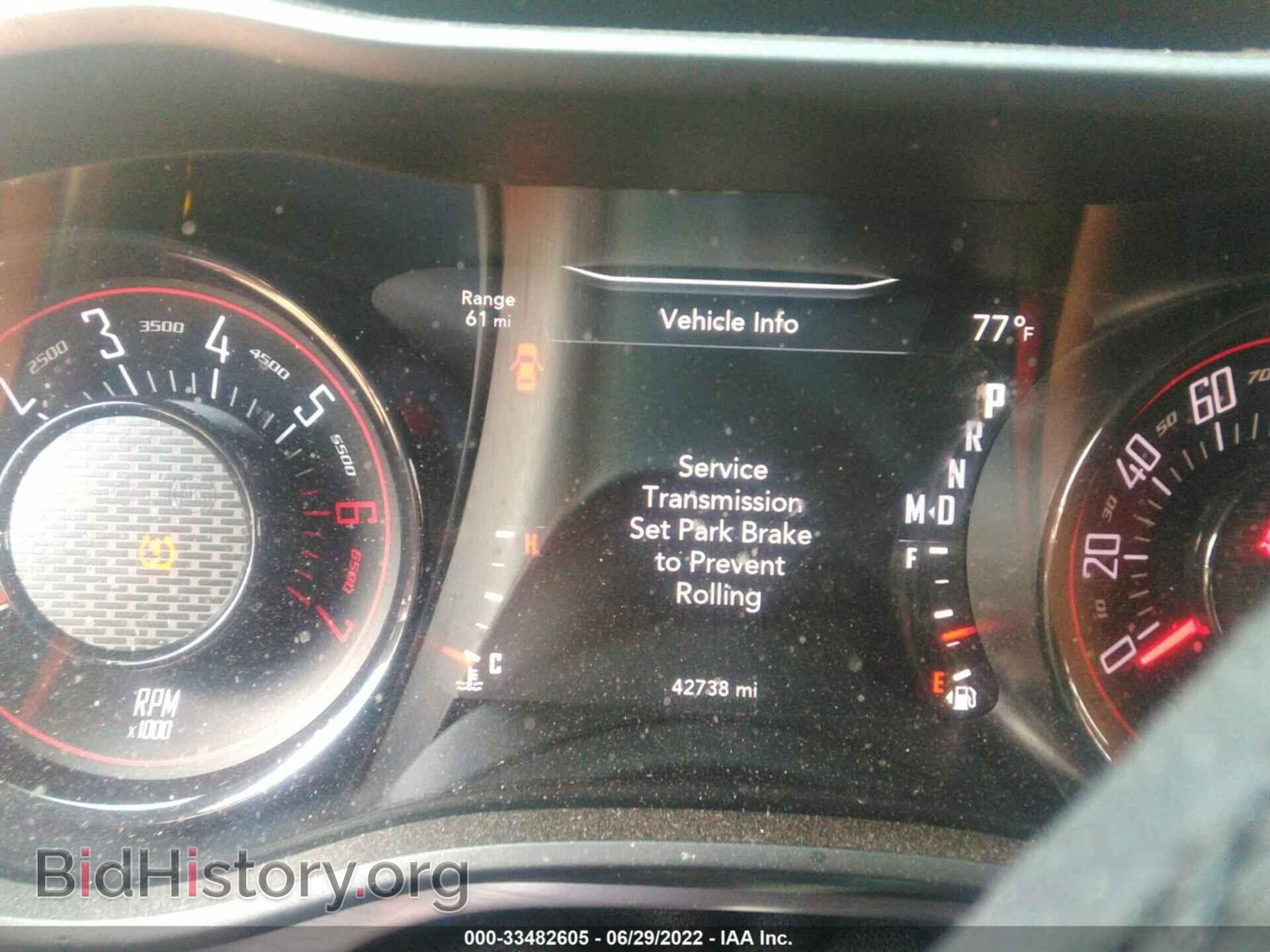 2017 DODGE CHALLENGER - VIN: 2C3CDZBT6HH604922 - Фото 7