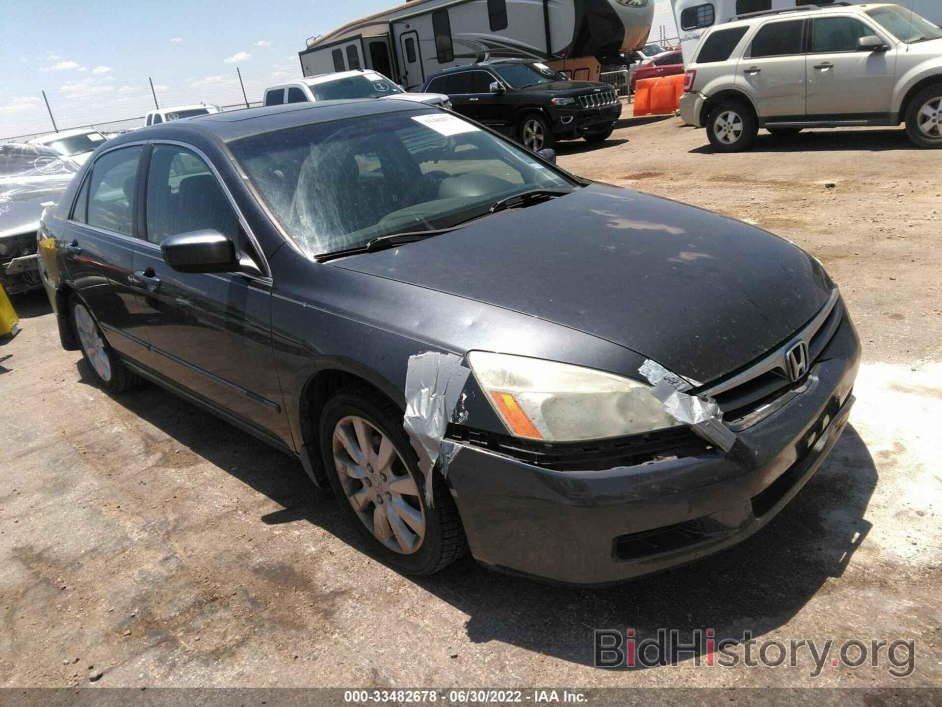 Photo 1HGCM66576A020998 - HONDA ACCORD SDN 2006