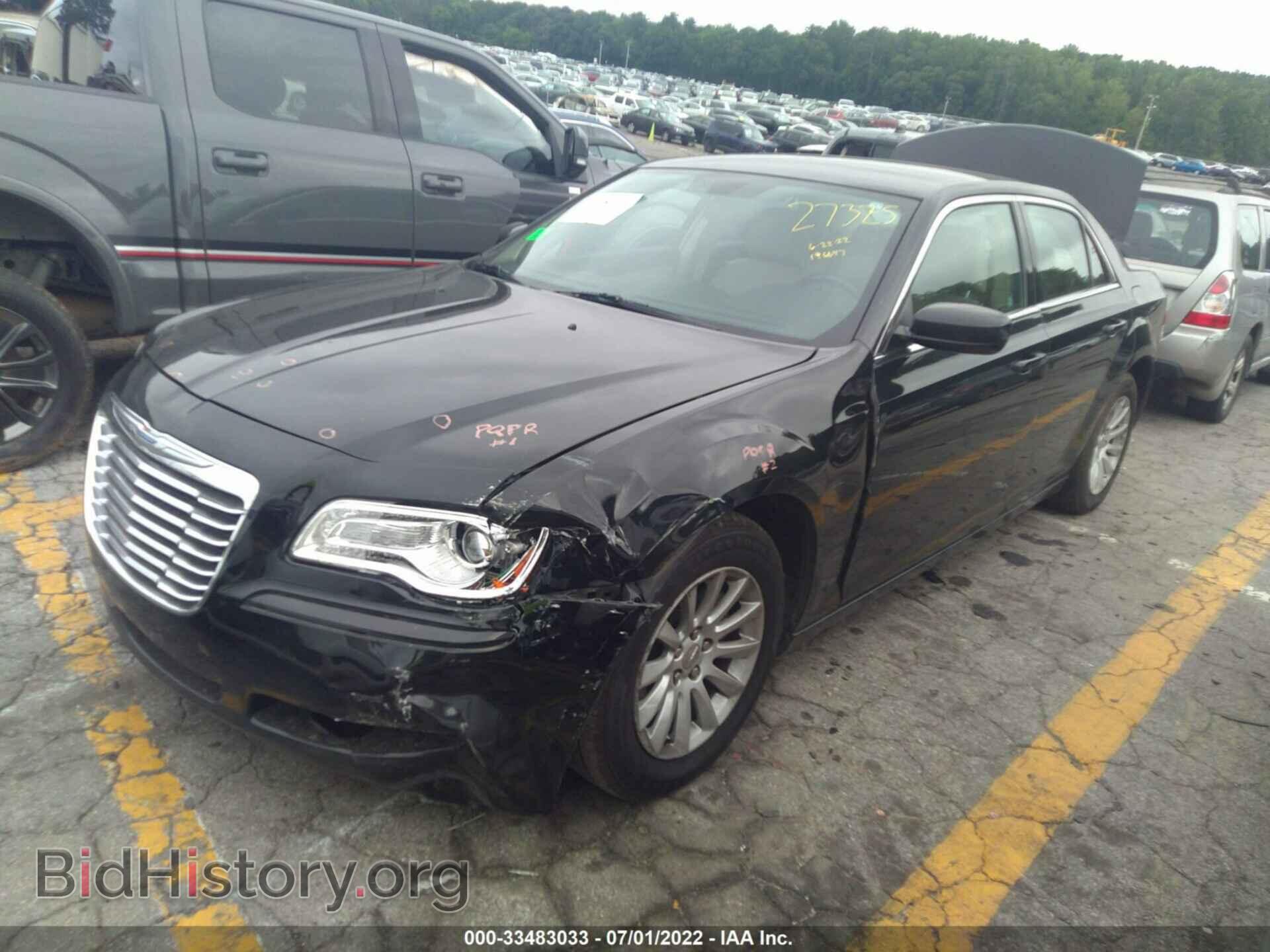 2012 CHRYSLER 300 - VIN: 2C3CCAAG7CH227325 - Фото 2
