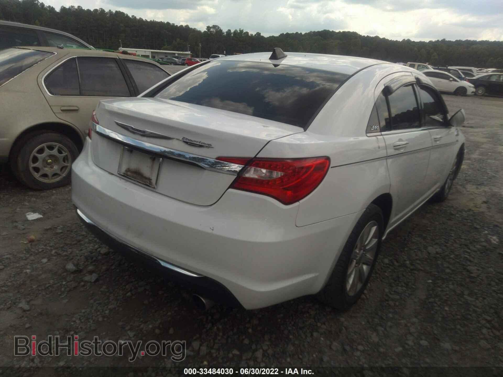 2012 CHRYSLER 200 - VIN: 1C3CCBBB7CN117570 - Фото 4
