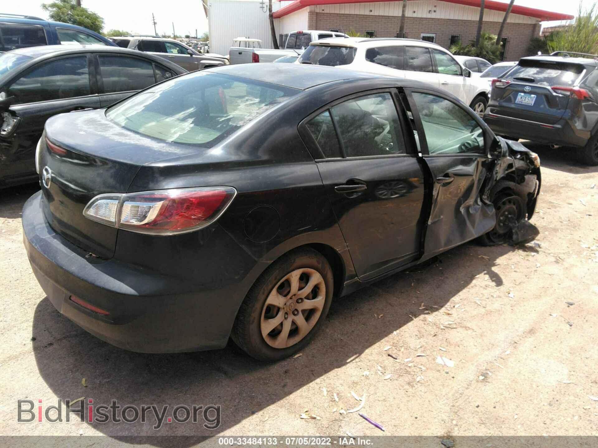 2013 MAZDA MAZDA3 - VIN: JM1BL1TG0D1836227 - Фото 4