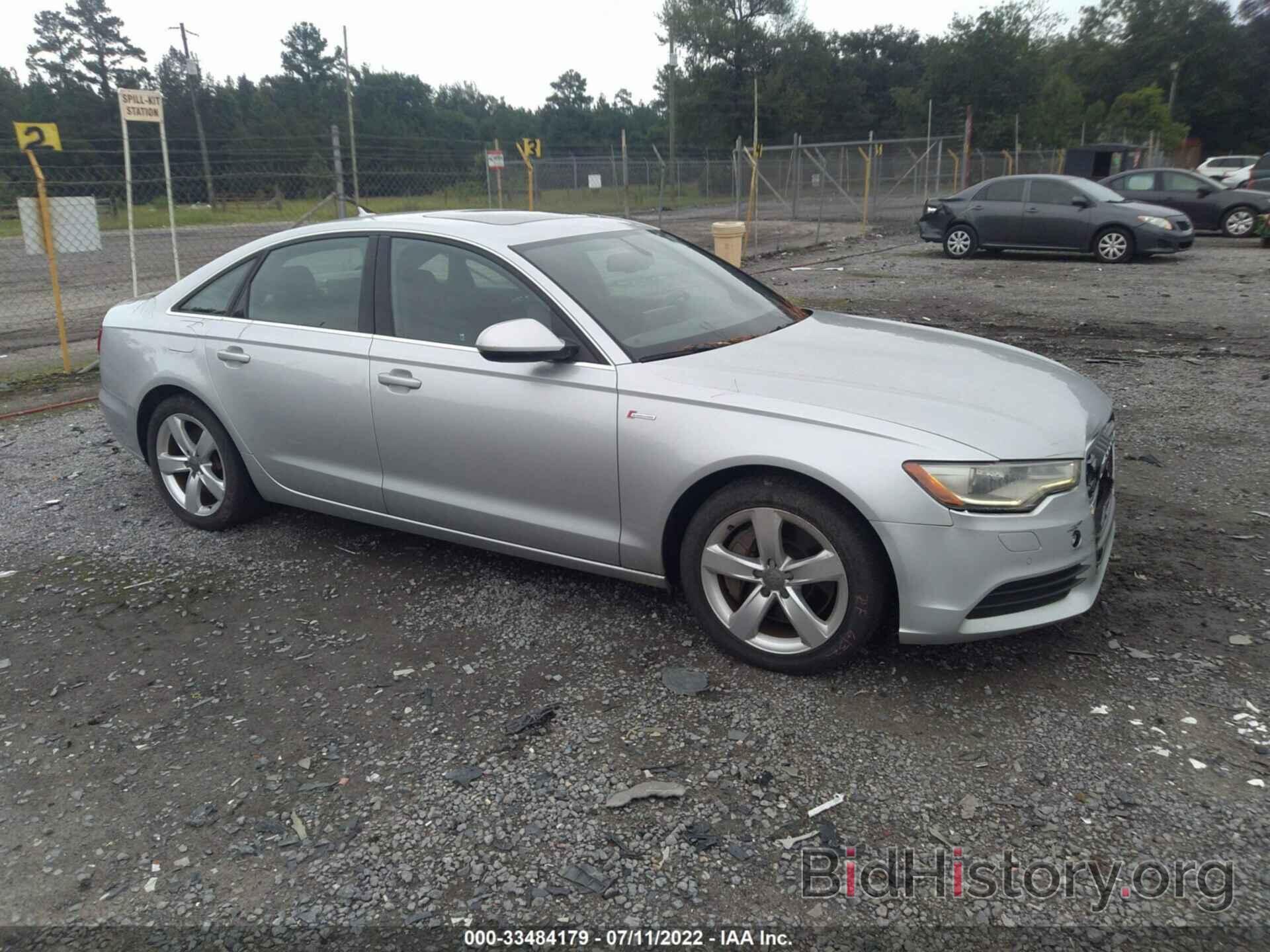 Photo WAUGGAFC7CN076241 - AUDI A6 2012