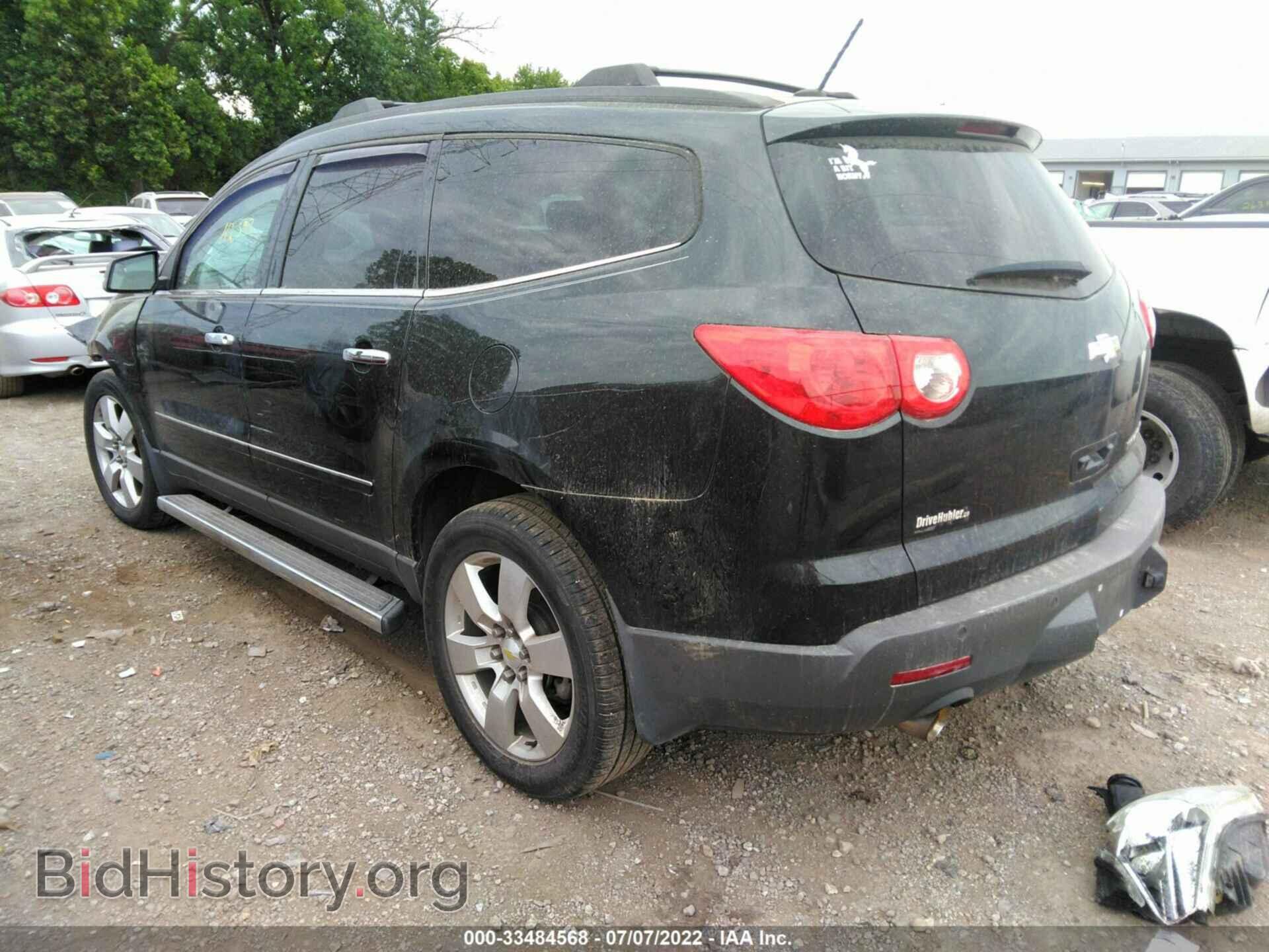 2012 CHEVROLET TRAVERSE - VIN: 1GNKRLED3CJ338929 - Фото 3