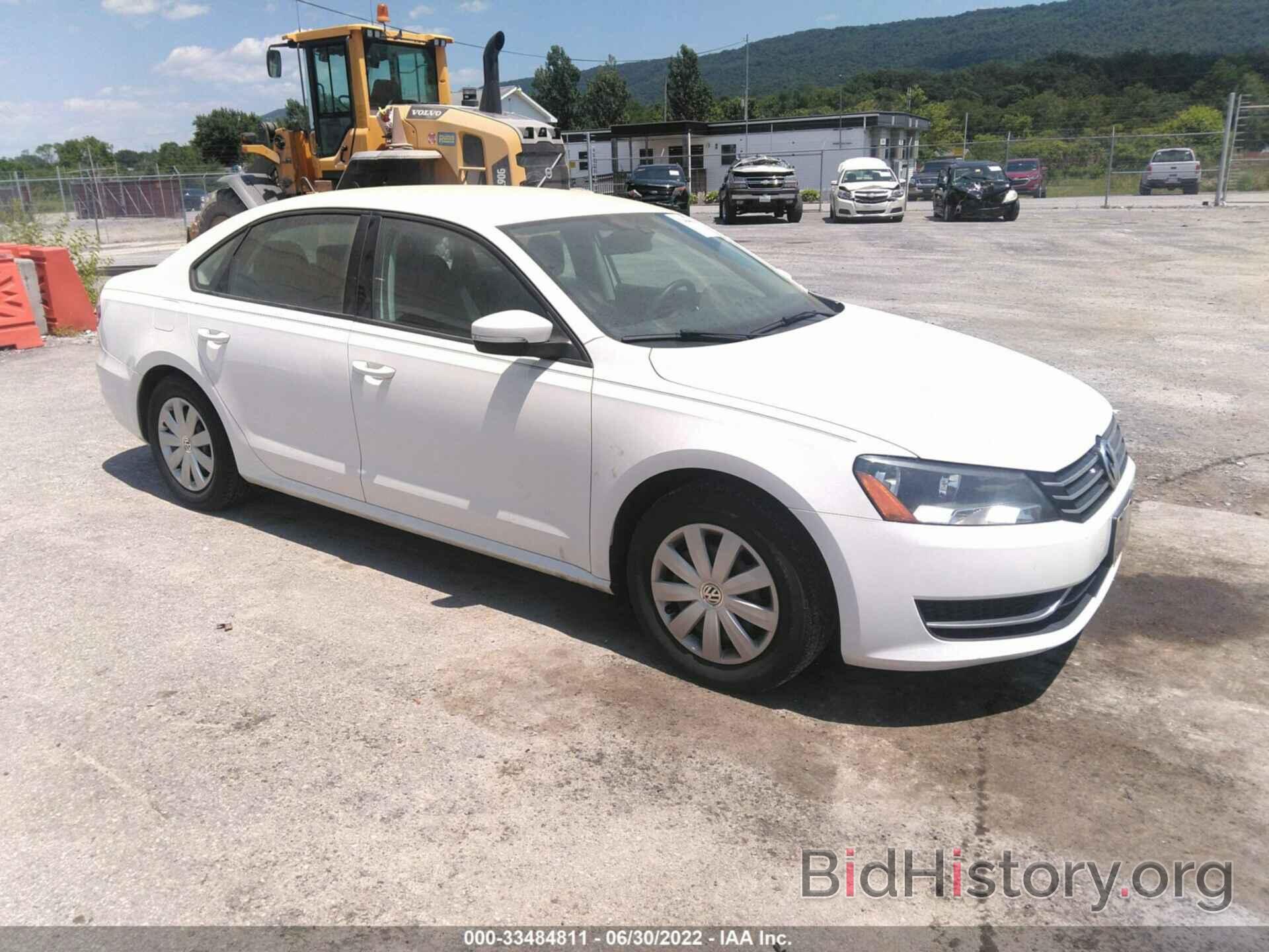 Photo 1VWAP7A33DC055951 - VOLKSWAGEN PASSAT 2013