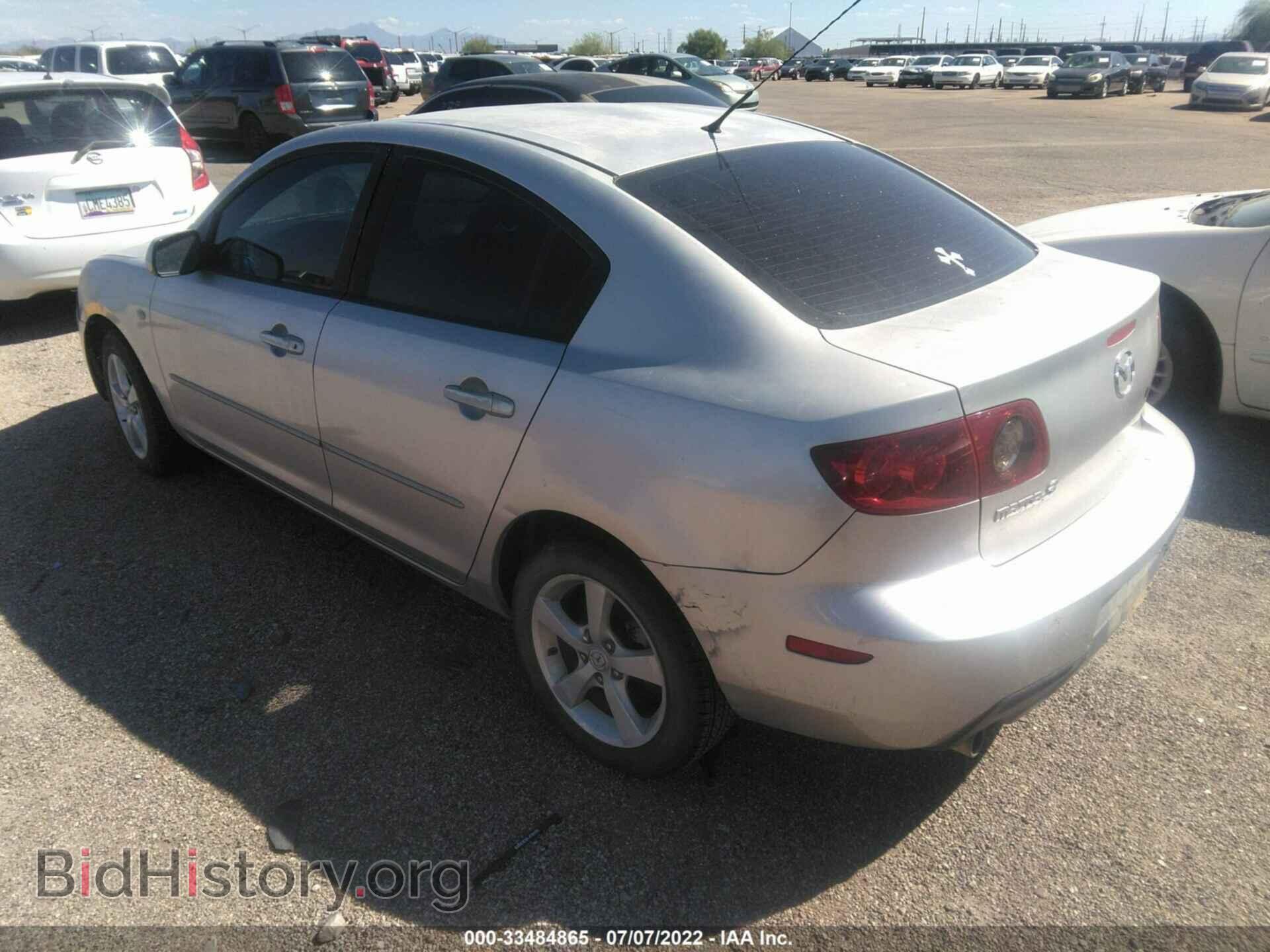 2006 MAZDA MAZDA3 - VIN: JM1BK12F861537325 - Фото 3