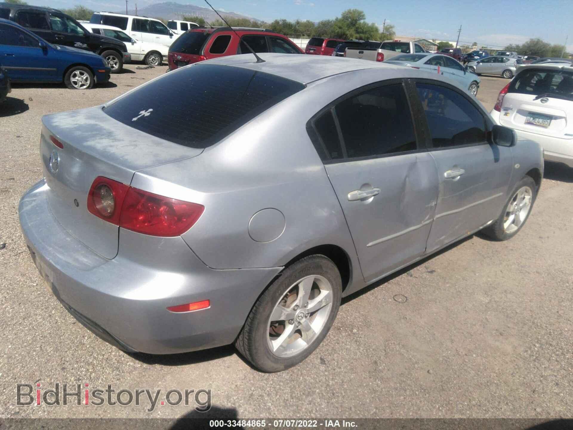 2006 MAZDA MAZDA3 - VIN: JM1BK12F861537325 - Фото 4