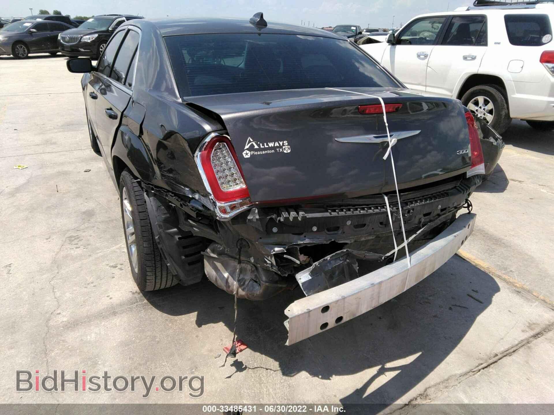 2017 CHRYSLER 300 - VIN: 2C3CCAAG7HH661820 - Фото 6