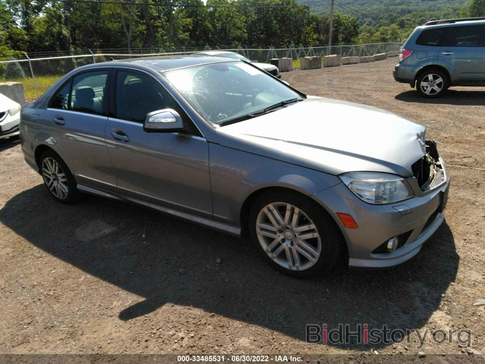 Photo WDDGF81XX9R082325 - MERCEDES-BENZ C-CLASS 2009