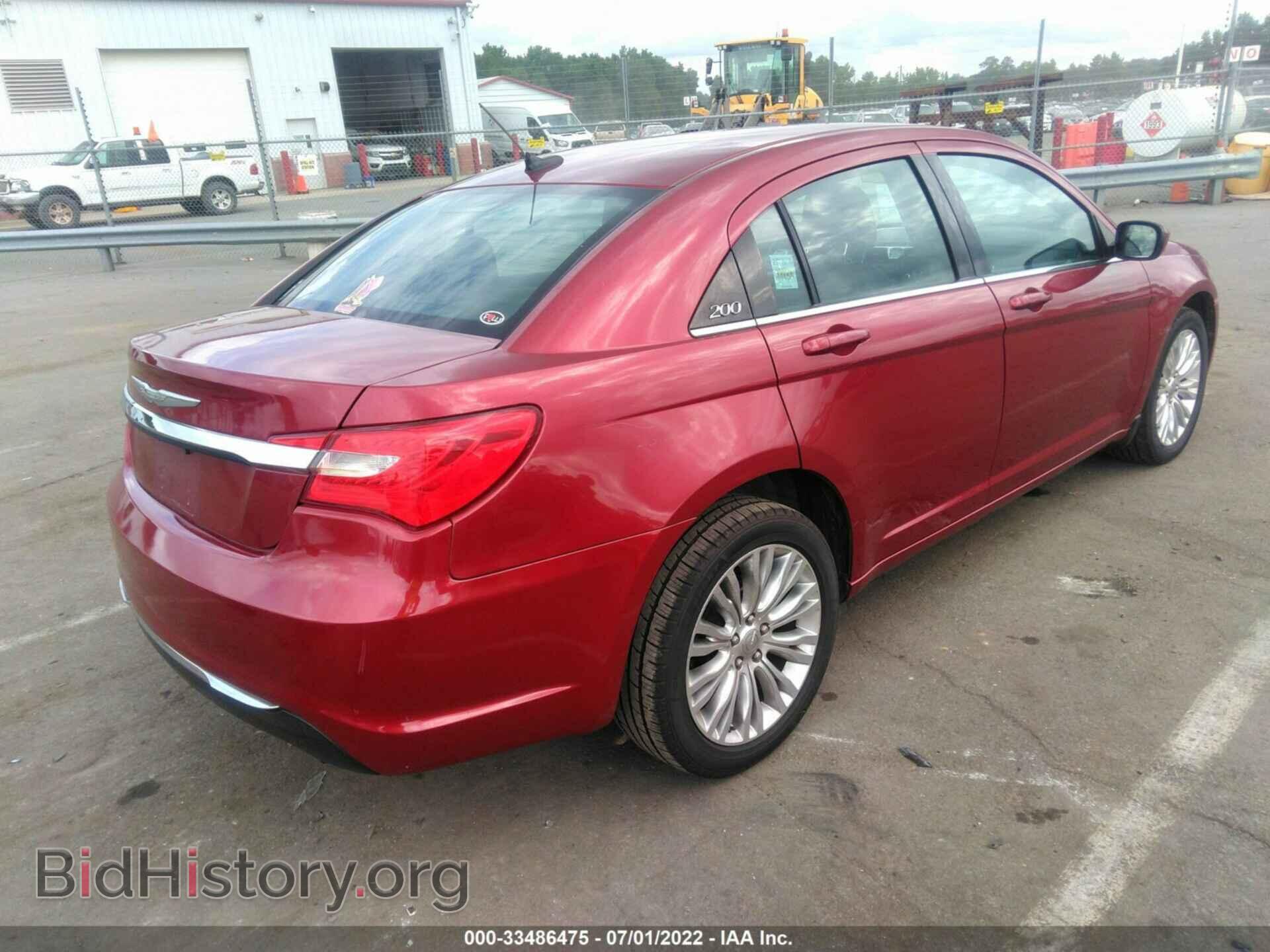 2013 CHRYSLER 200 - VIN: 1C3CCBBB4DN695000 - Фото 4