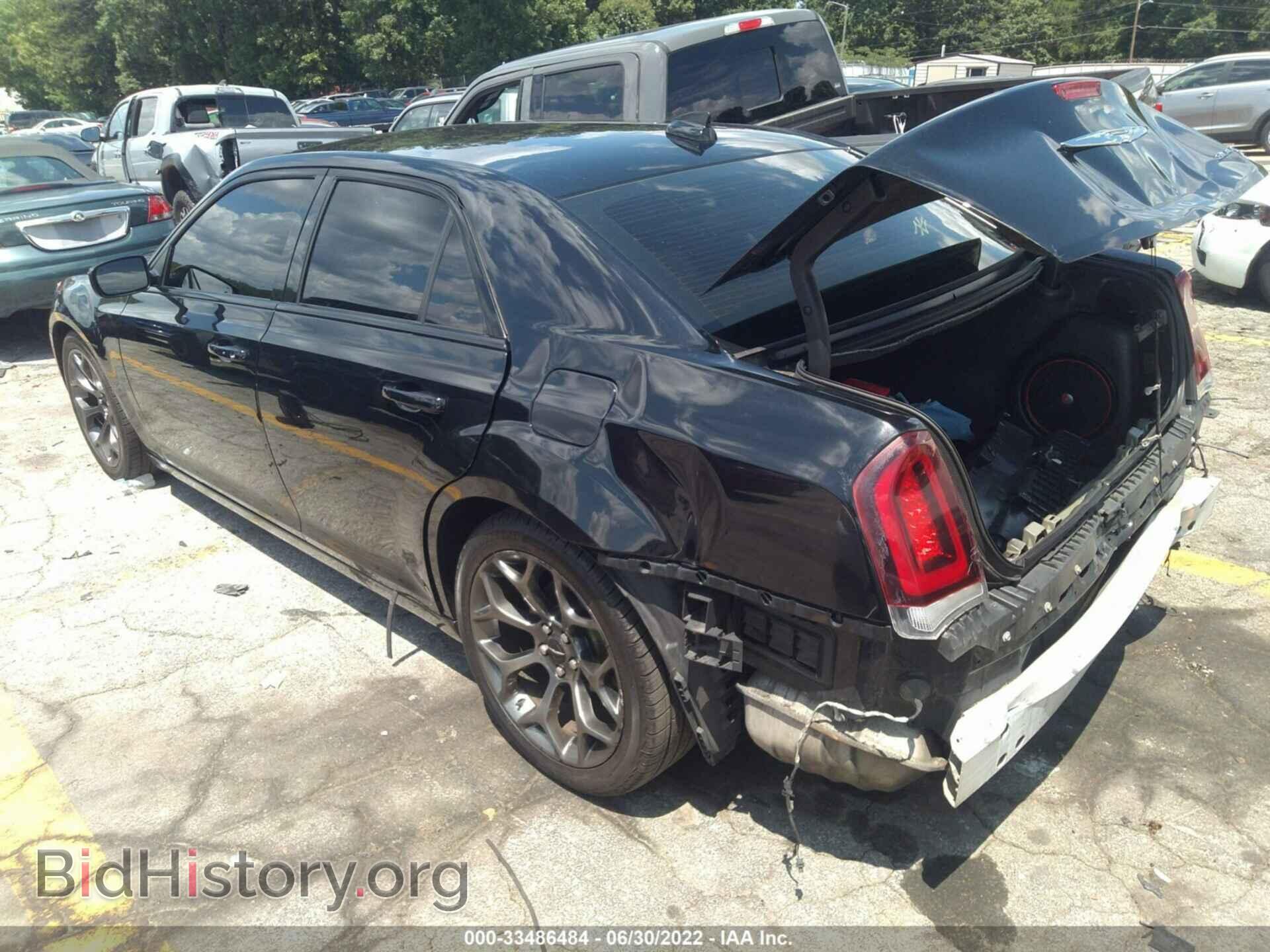 2017 CHRYSLER 300 - VIN: 2C3CCABG2HH663201 - Фото 3